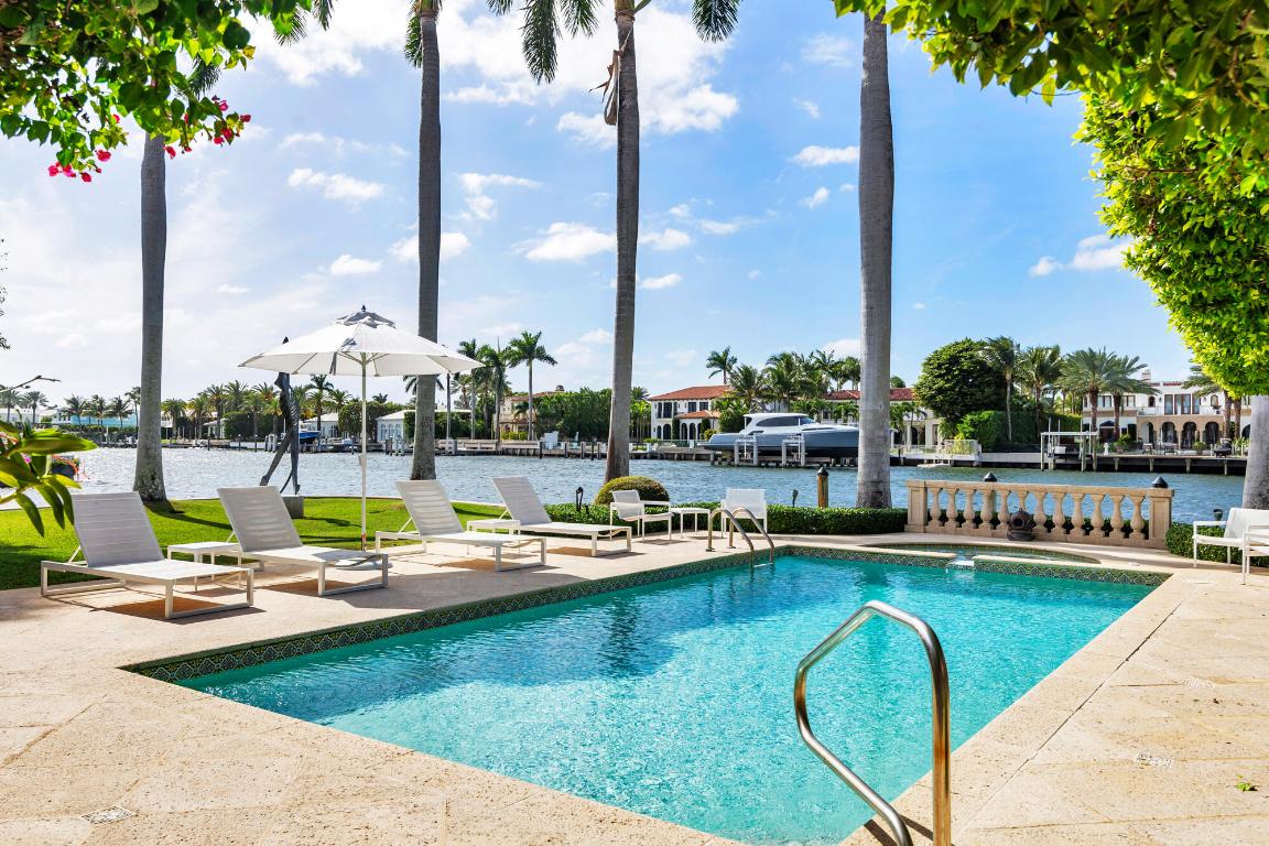 614 Tarpon Palm Beach, FL 33480