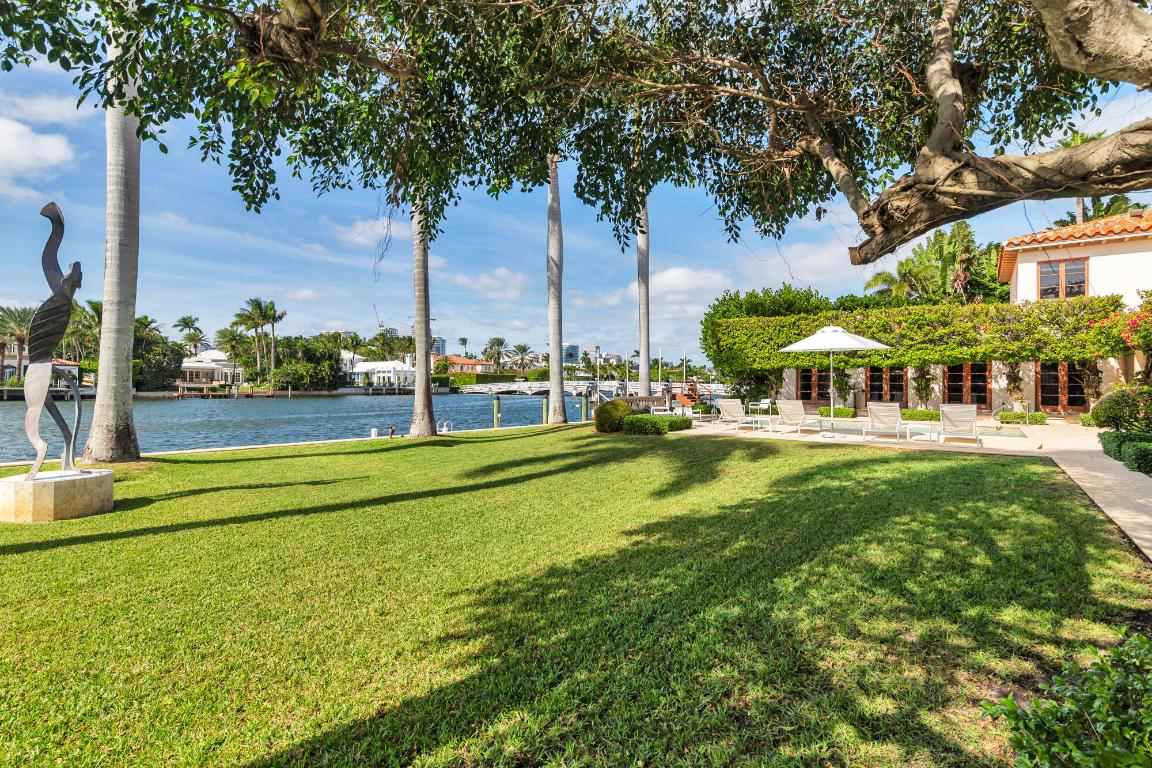 614 Tarpon Palm Beach, FL 33480