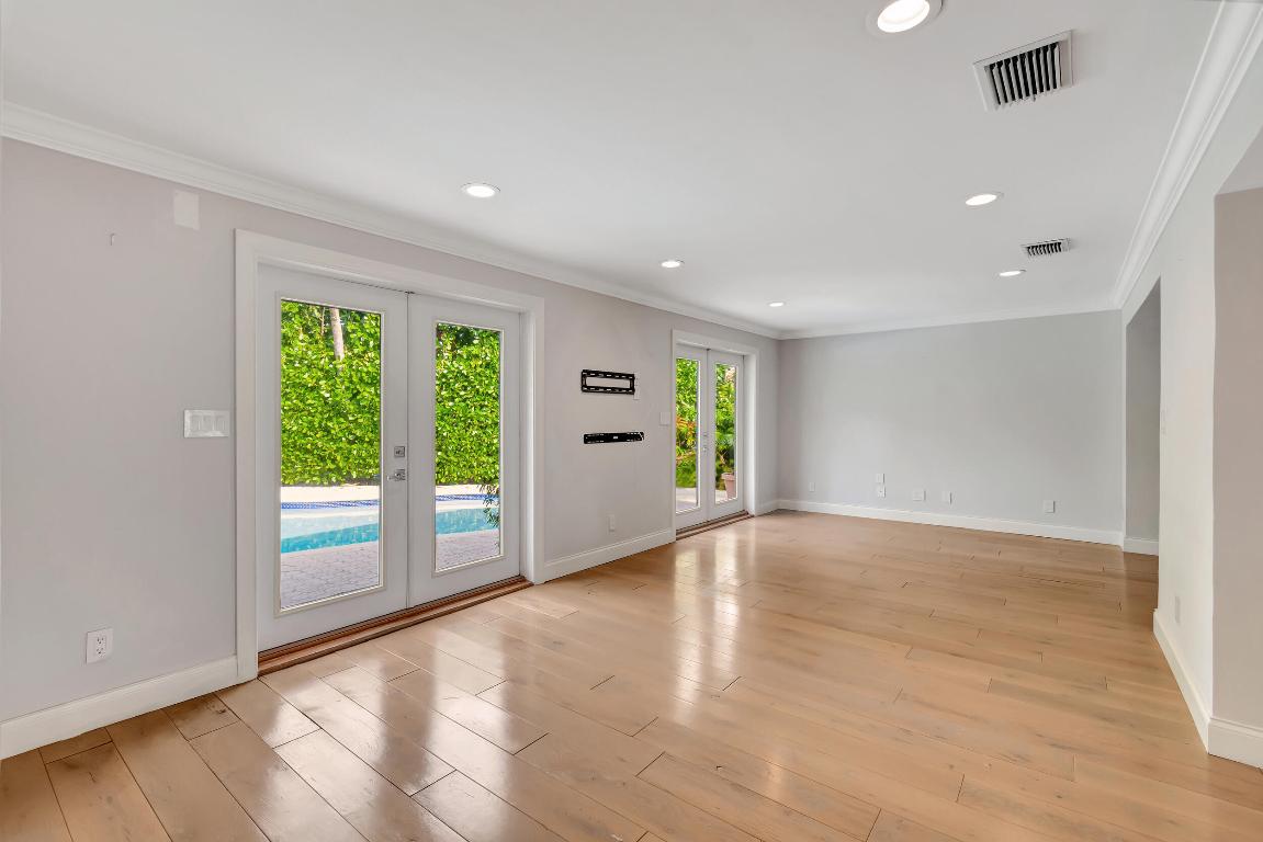 4410 NE 24th Lighthouse Point, FL 33064