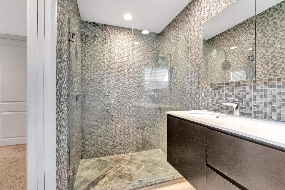 4410 NE 24th Lighthouse Point, FL 33064