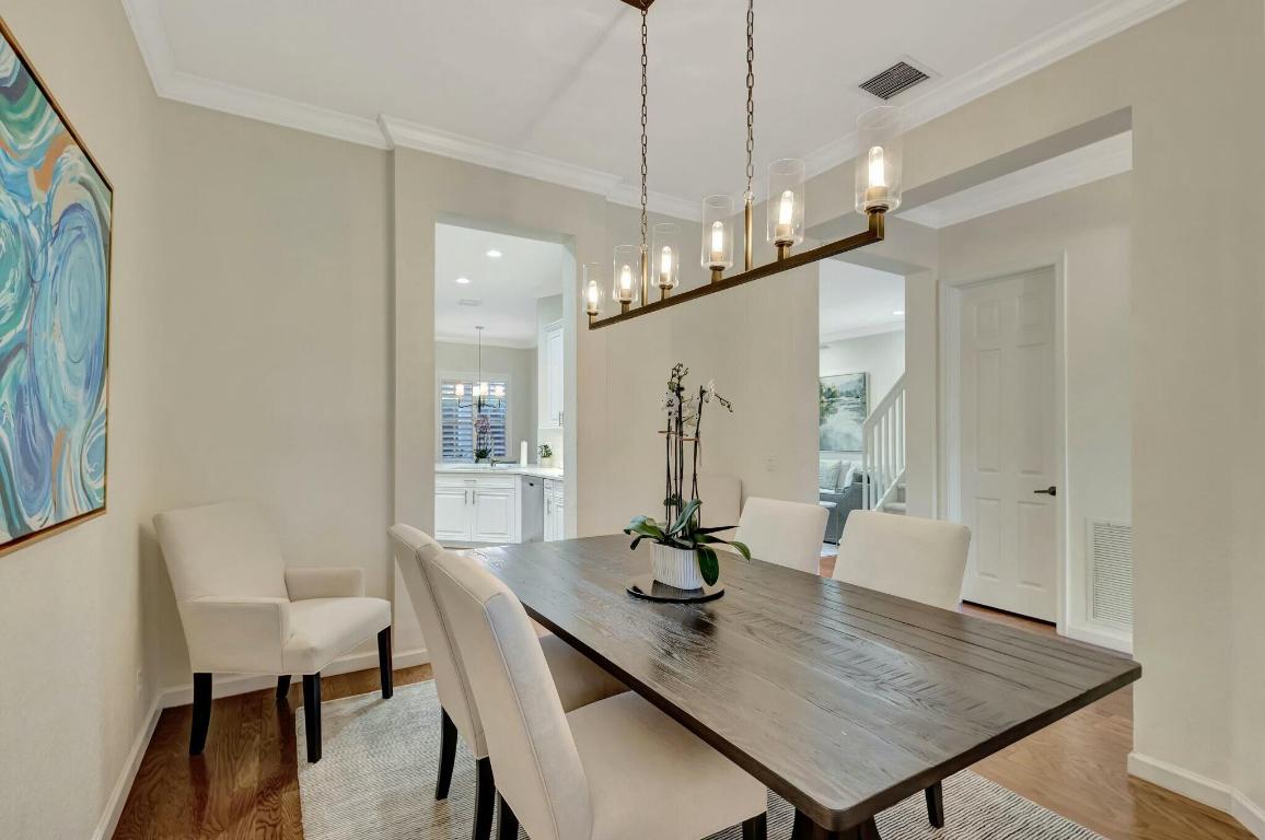 106 Via Santa Cruz Jupiter, FL 33458