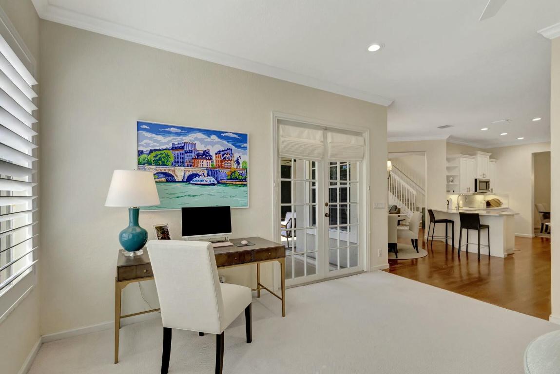 106 Via Santa Cruz Jupiter, FL 33458