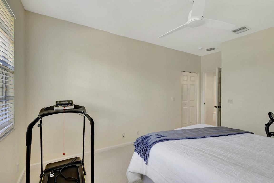 106 Via Santa Cruz Jupiter, FL 33458