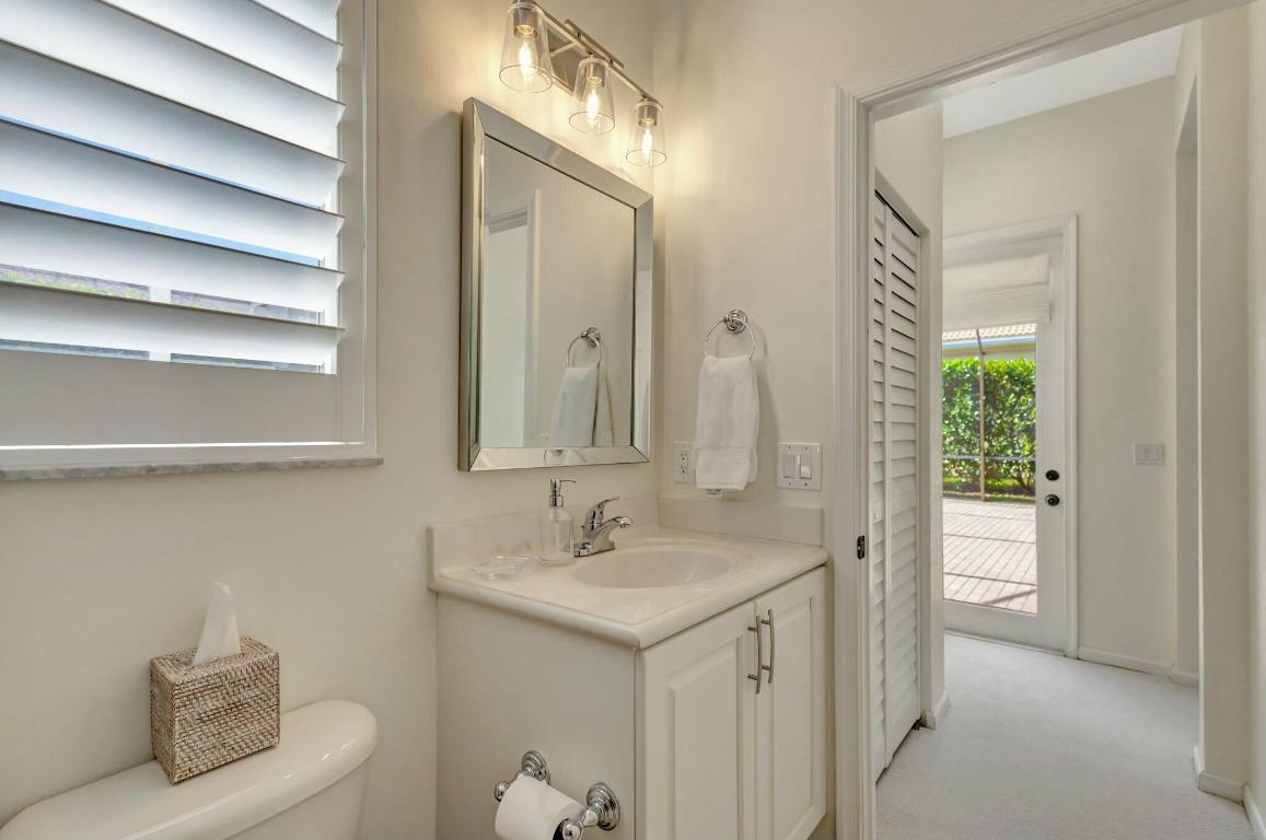 106 Via Santa Cruz Jupiter, FL 33458