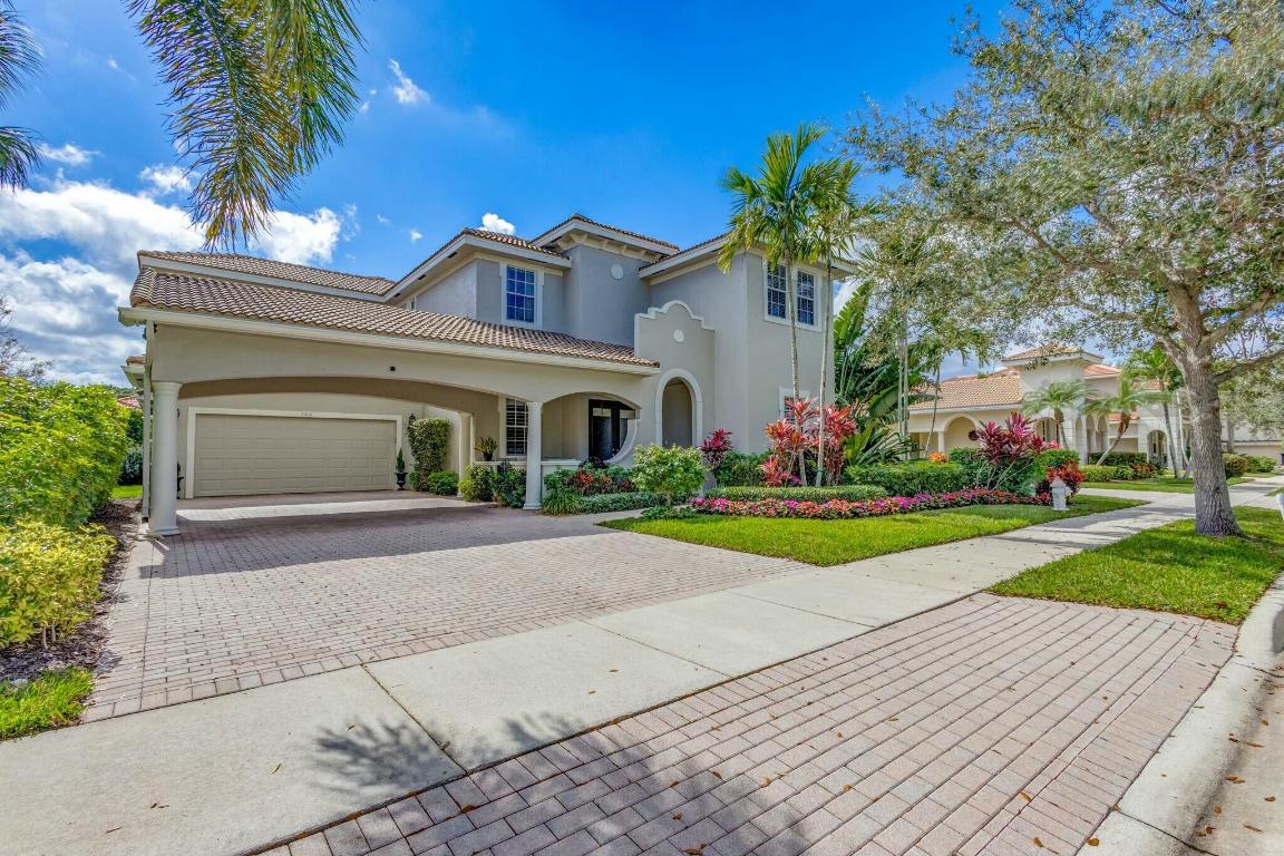 106 Via Santa Cruz Jupiter, FL 33458