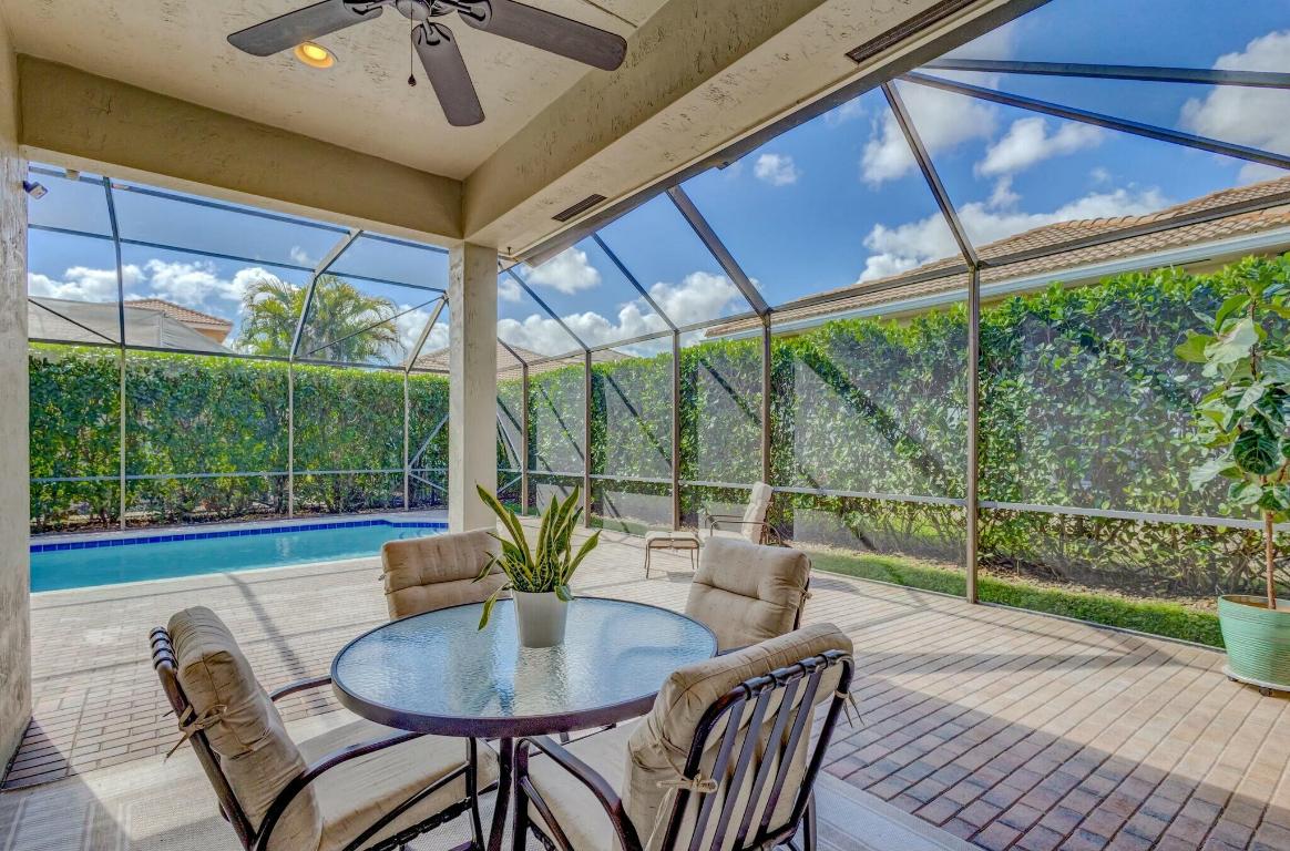 106 Via Santa Cruz Jupiter, FL 33458