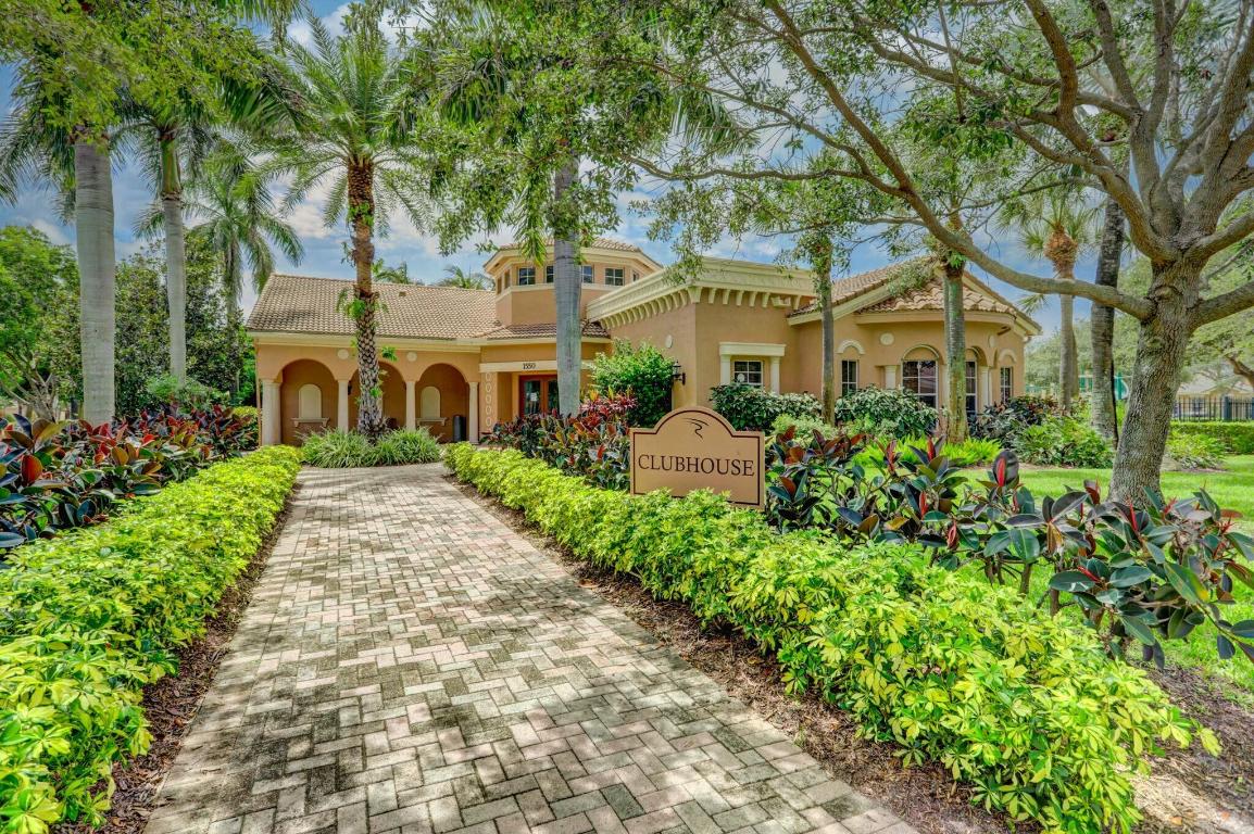 106 Via Santa Cruz Jupiter, FL 33458