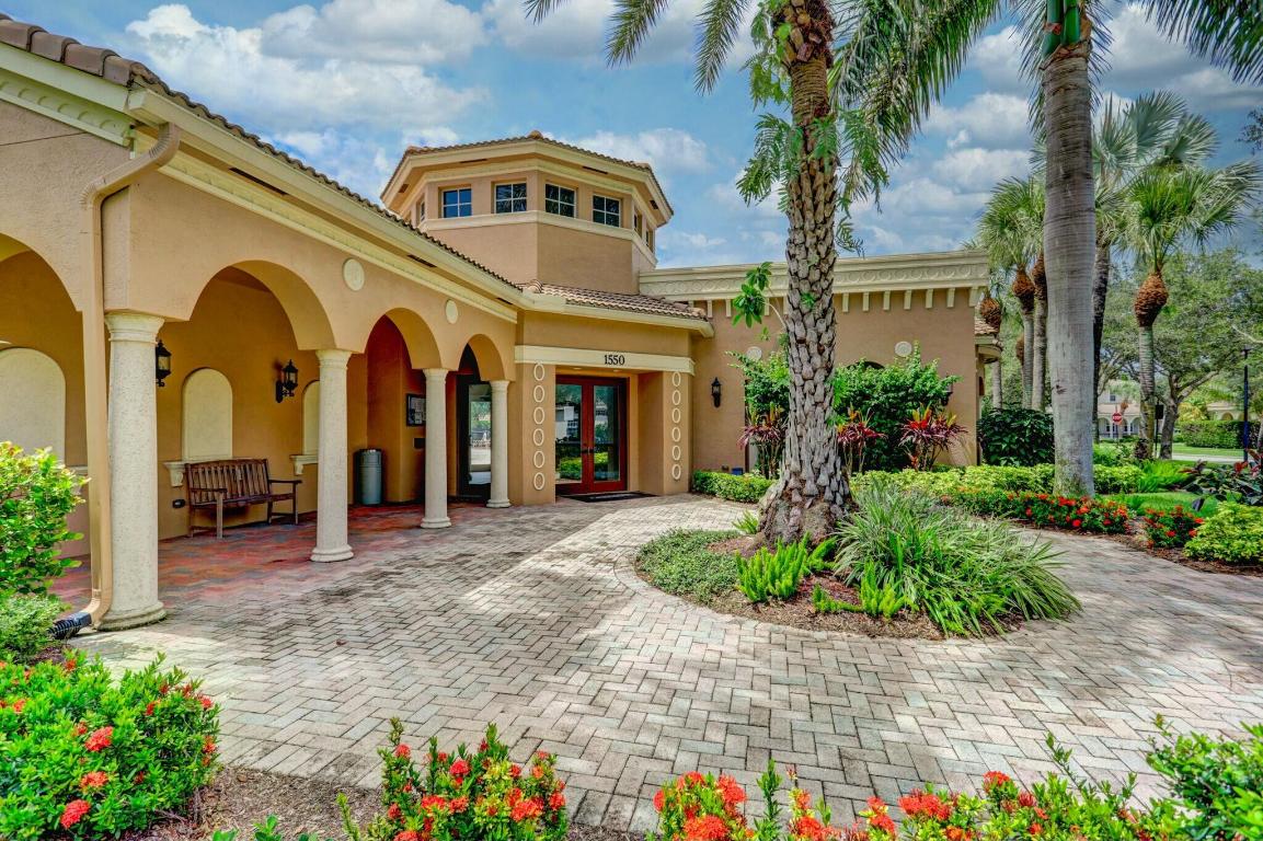 106 Via Santa Cruz Jupiter, FL 33458