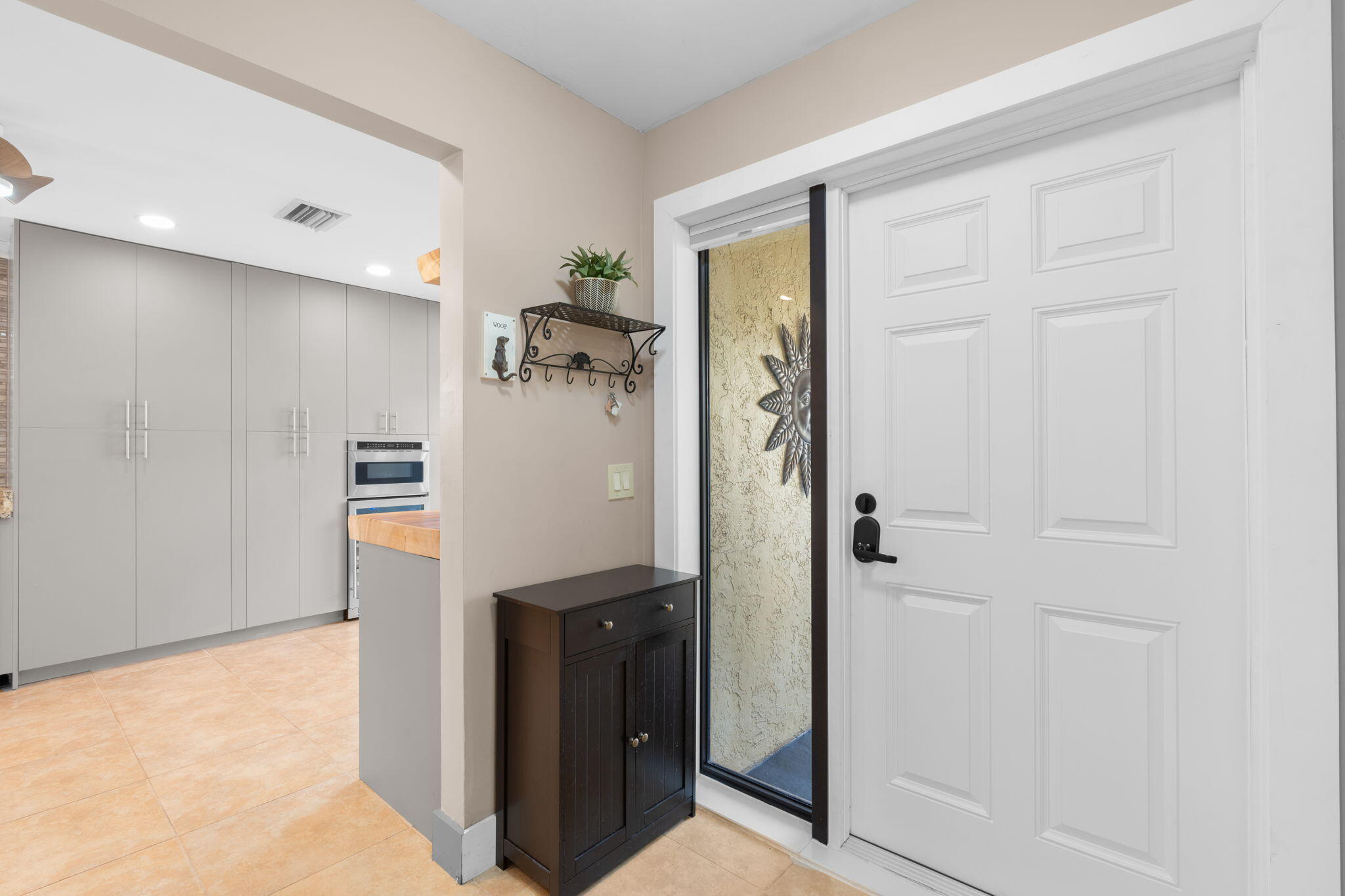 2046 Deer Crk Woodlands Deerfield Beach, FL 33442