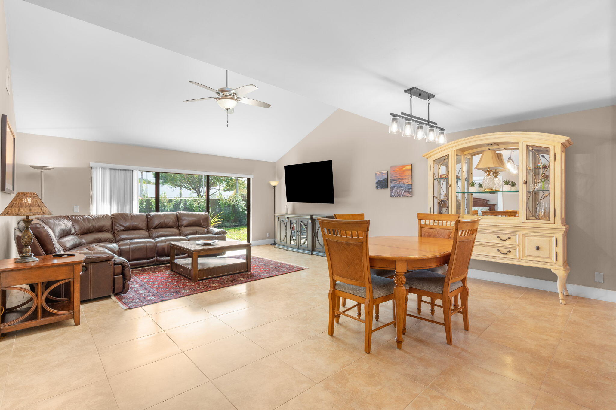 2046 Deer Crk Woodlands Deerfield Beach, FL 33442
