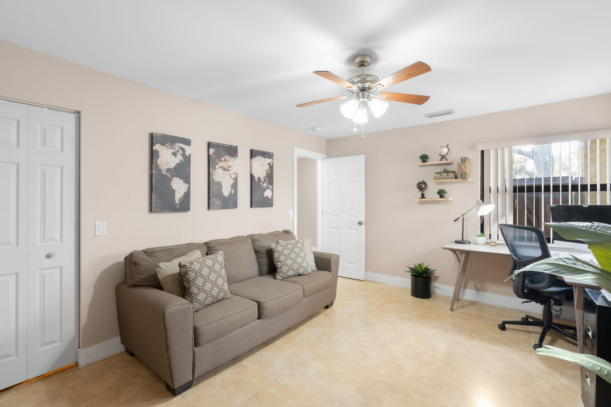 2046 Deer Crk Woodlands Deerfield Beach, FL 33442