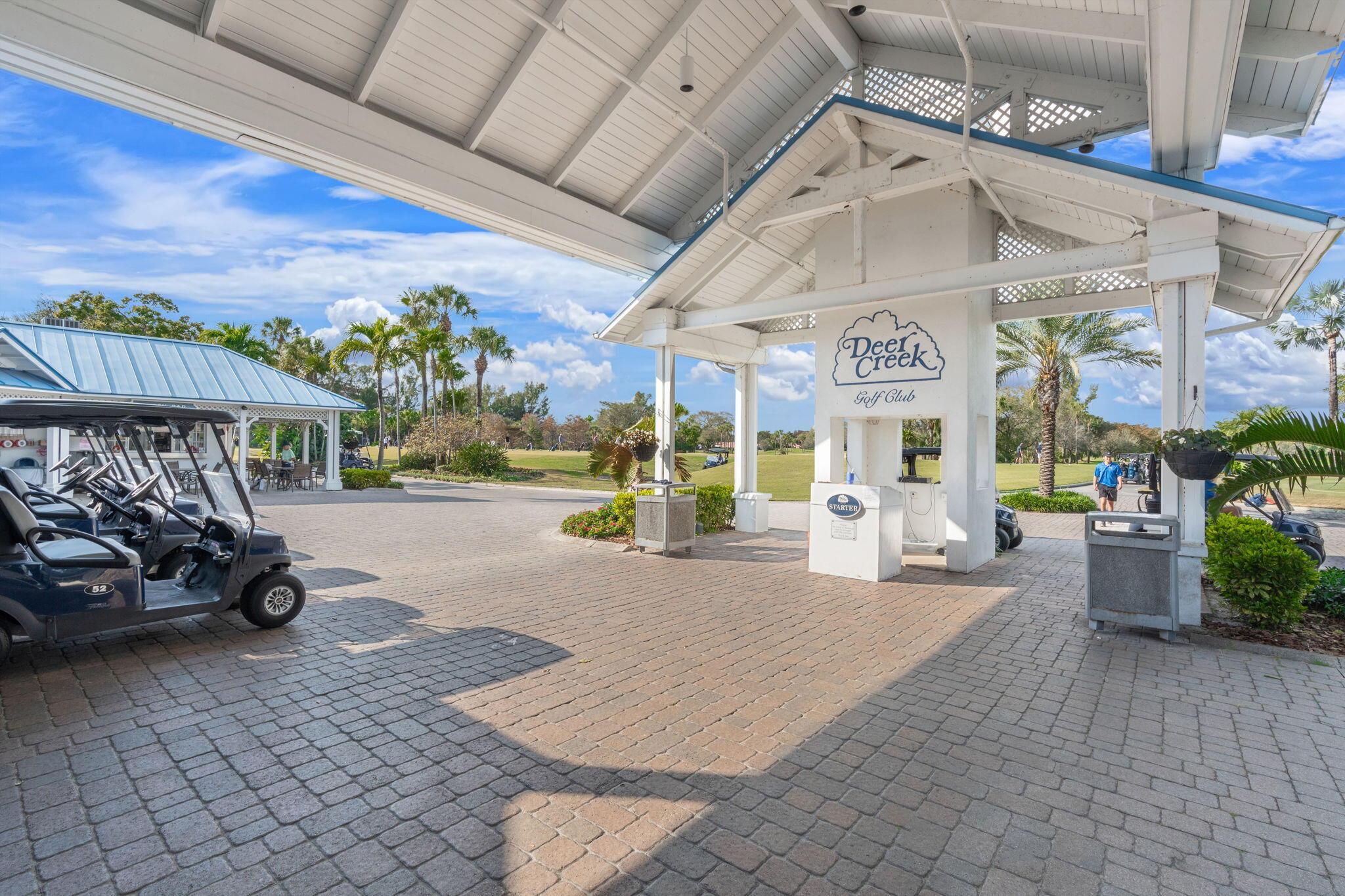 2046 Deer Crk Woodlands Deerfield Beach, FL 33442