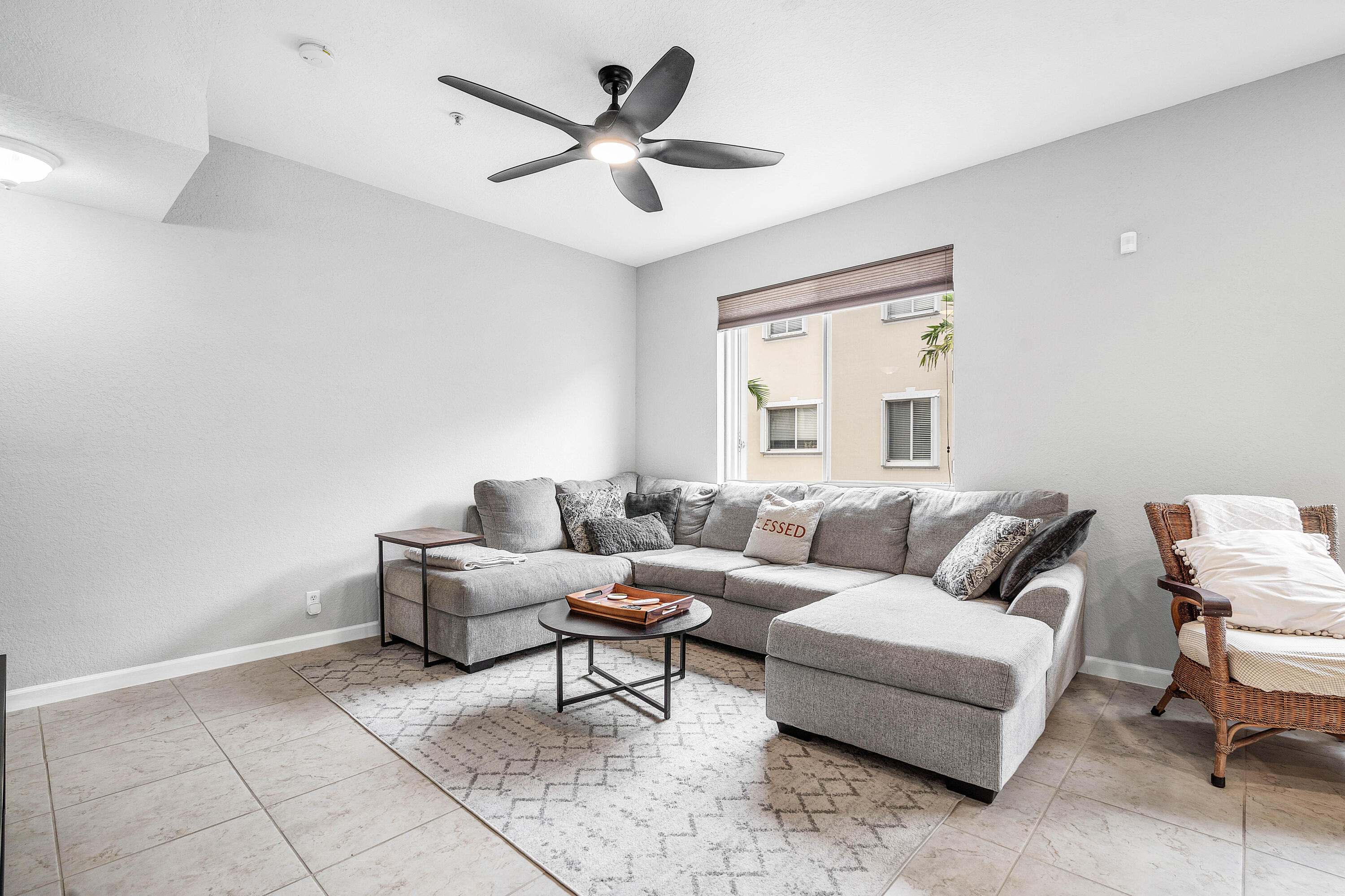 2897 S Greenleaf Boynton Beach, FL 33426