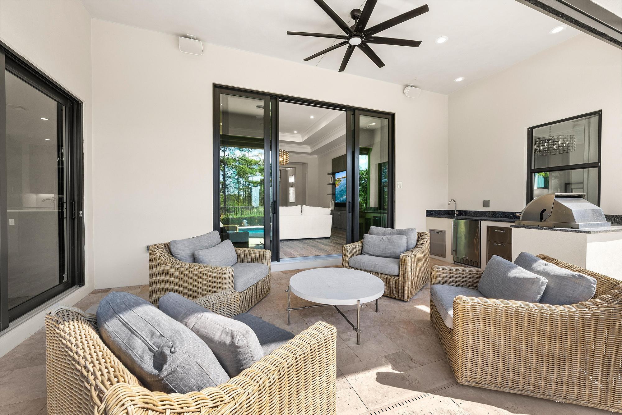 19822 SE Watergrass Jupiter, FL 33458