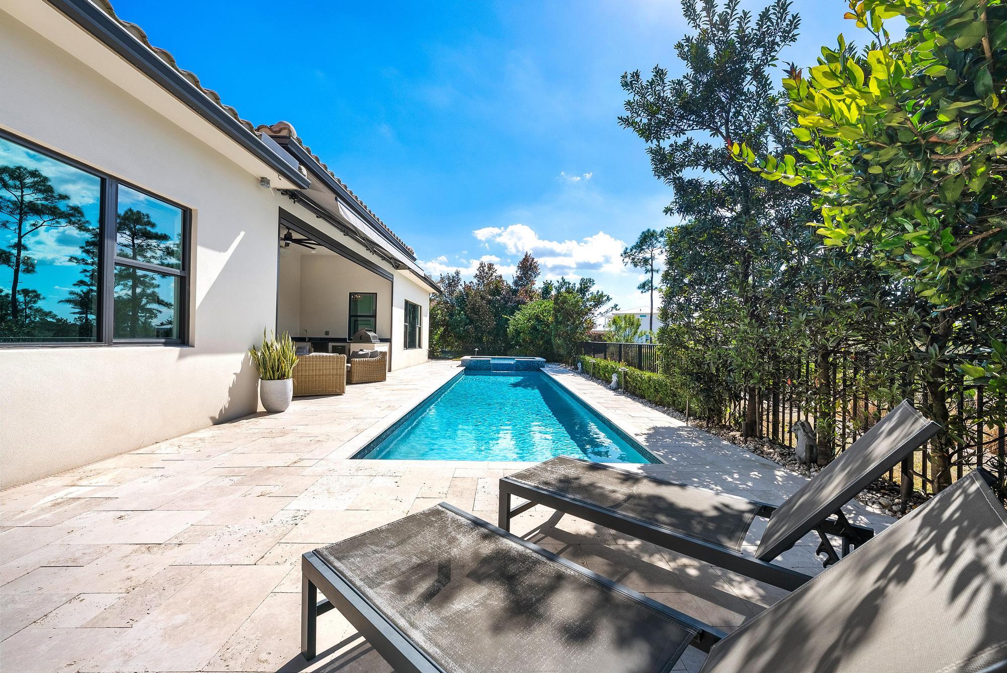 19822 SE Watergrass Jupiter, FL 33458