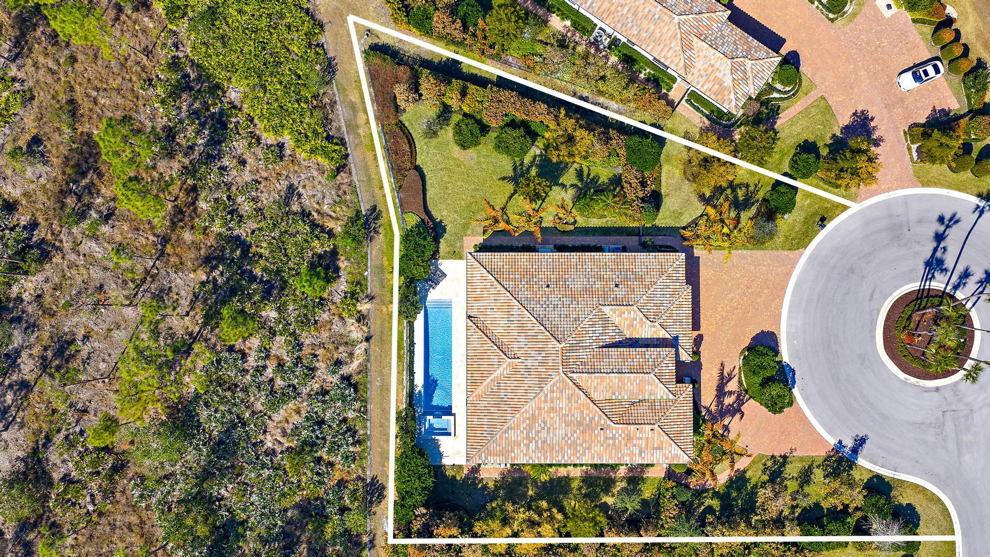 19822 SE Watergrass Jupiter, FL 33458