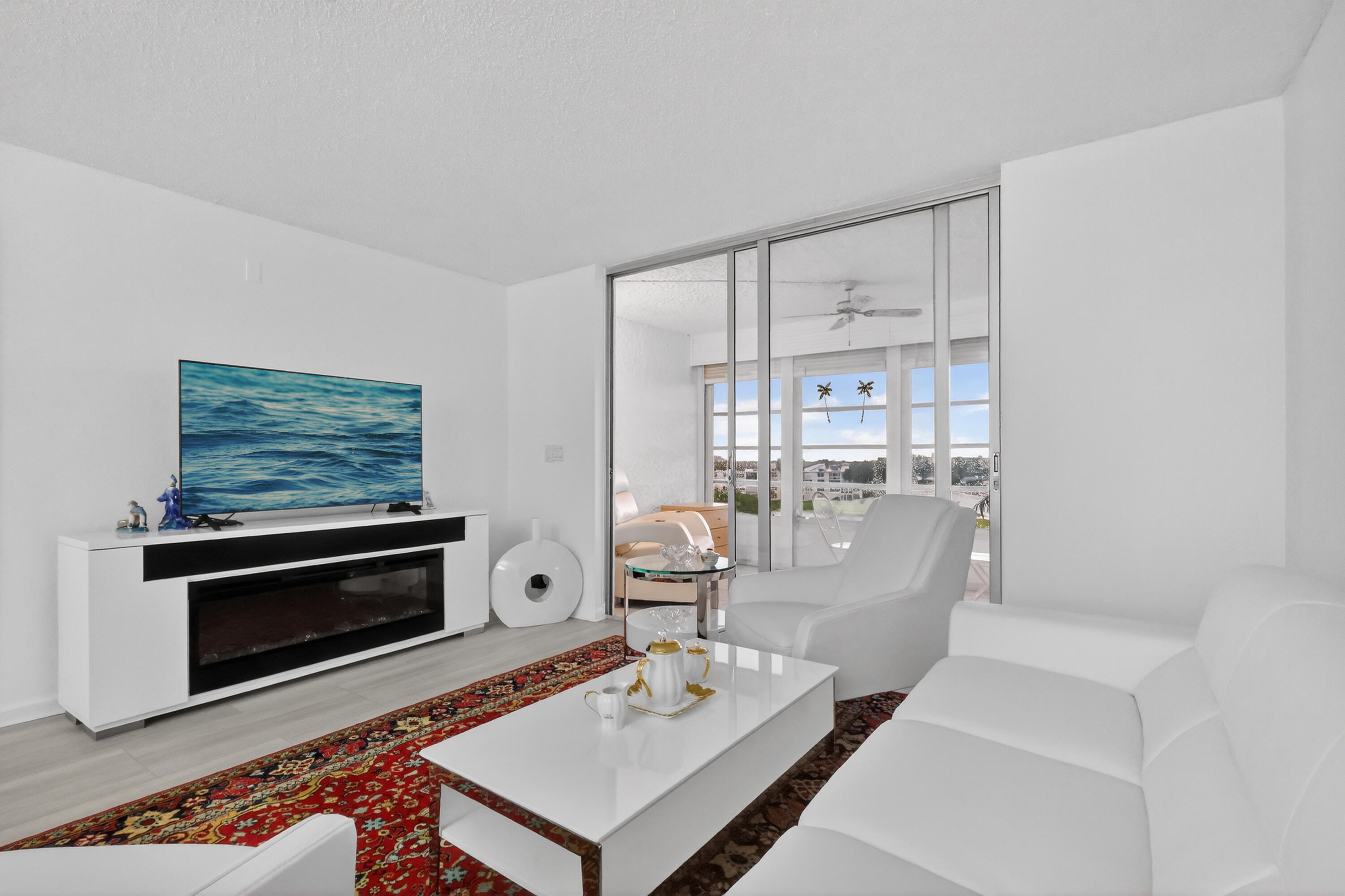 14575 Bonaire #605 Delray Beach, FL 33446