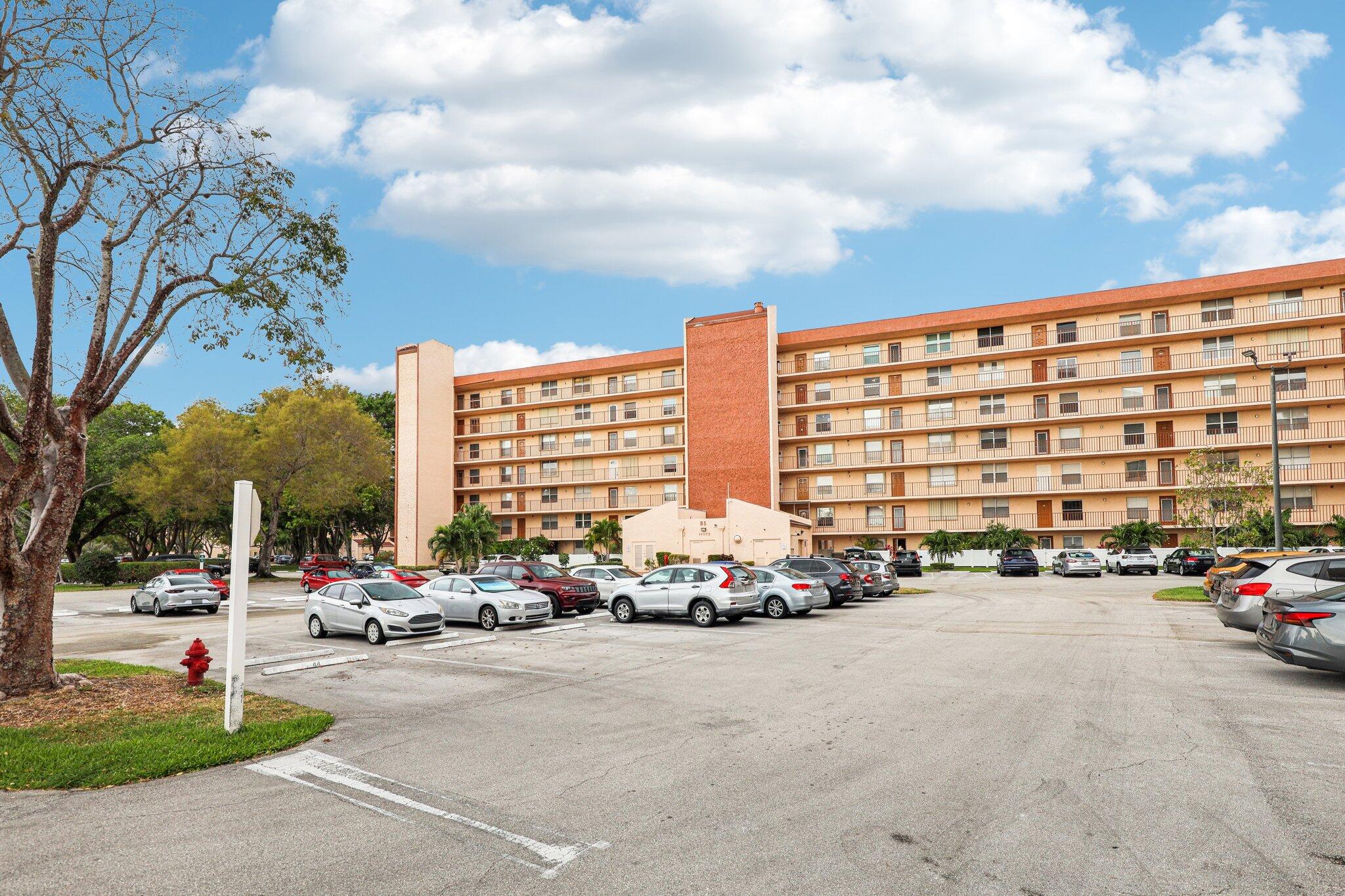 14575 Bonaire #605 Delray Beach, FL 33446