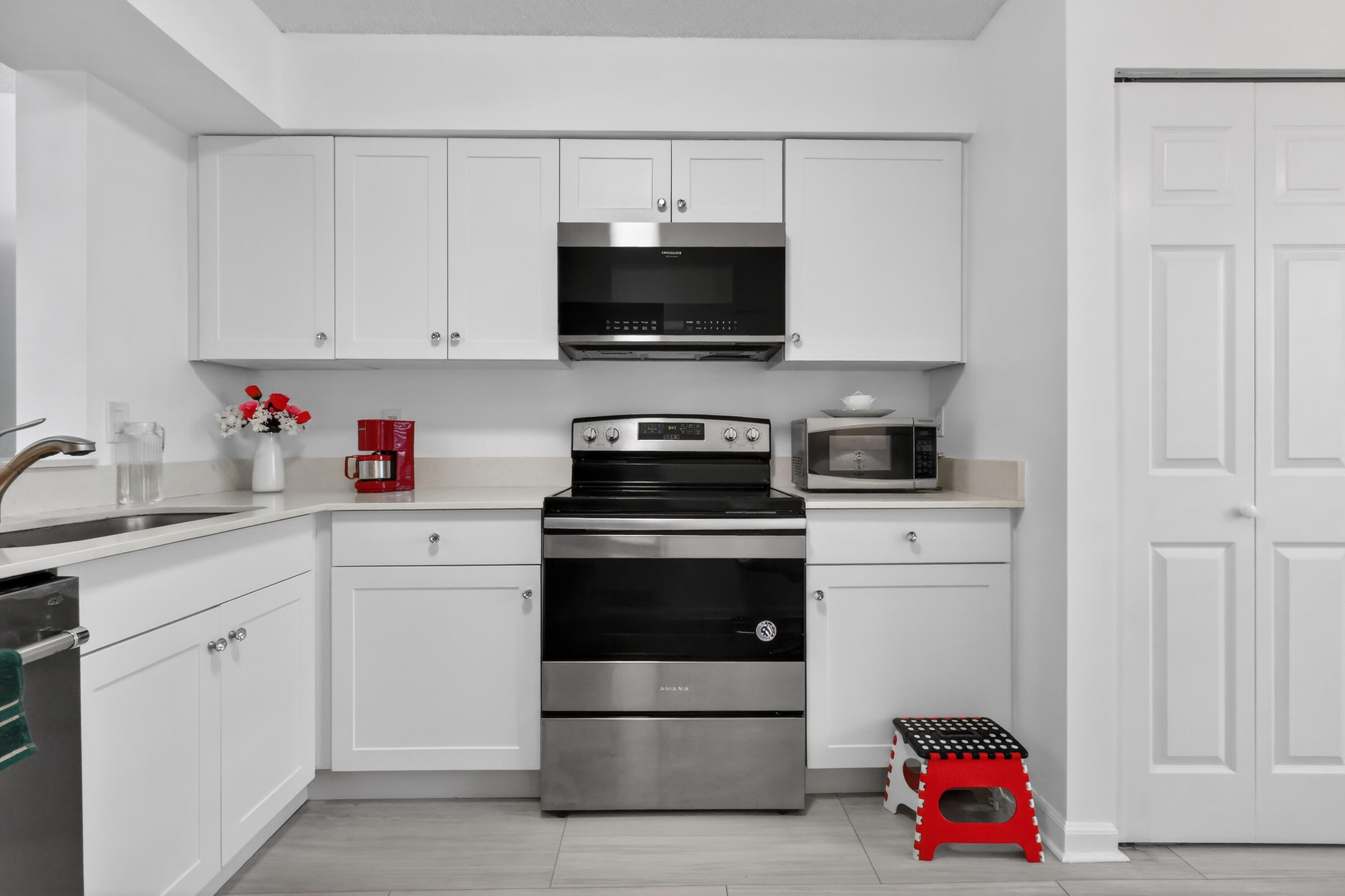 14575 Bonaire #605 Delray Beach, FL 33446