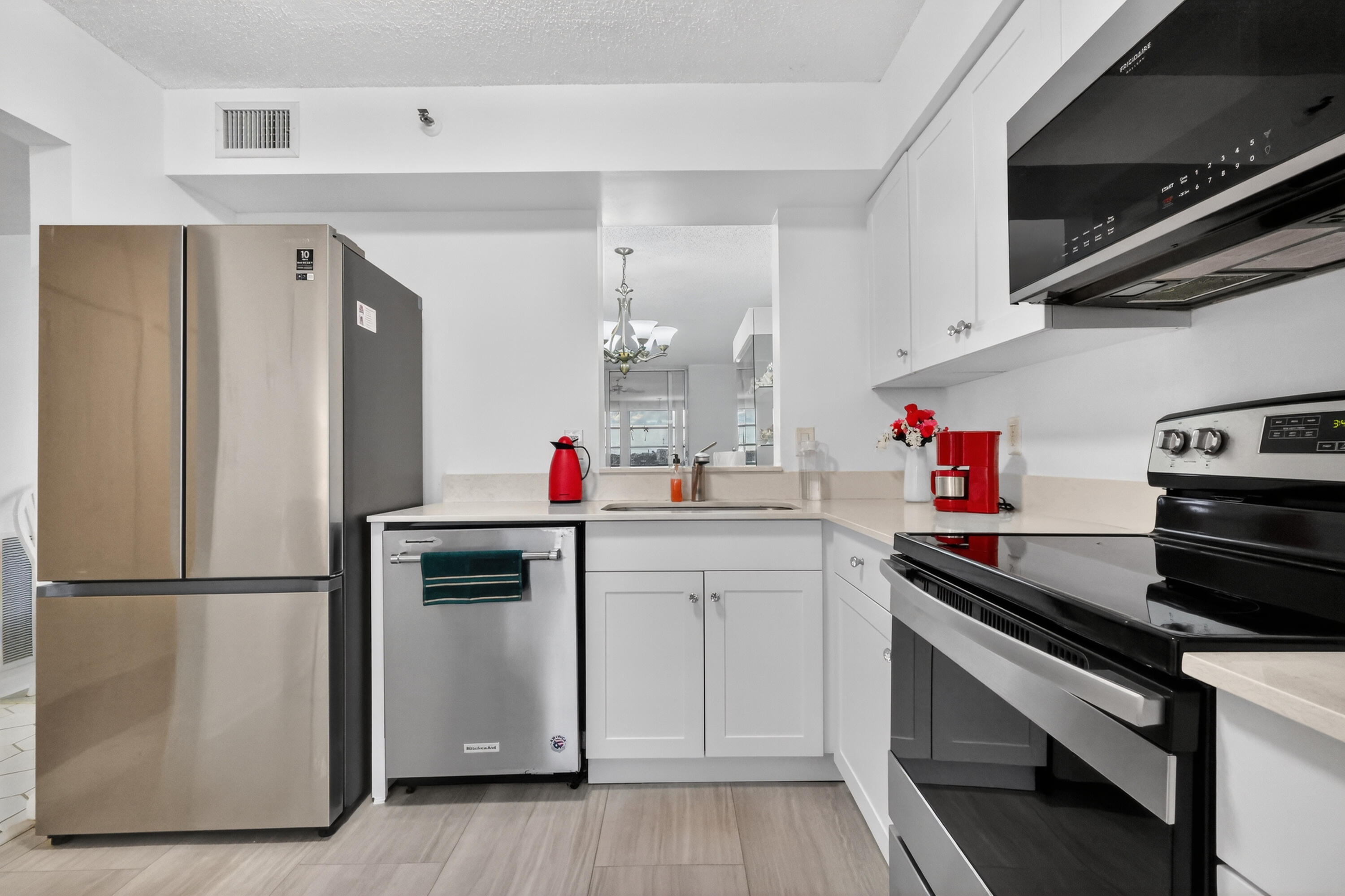 14575 Bonaire #605 Delray Beach, FL 33446