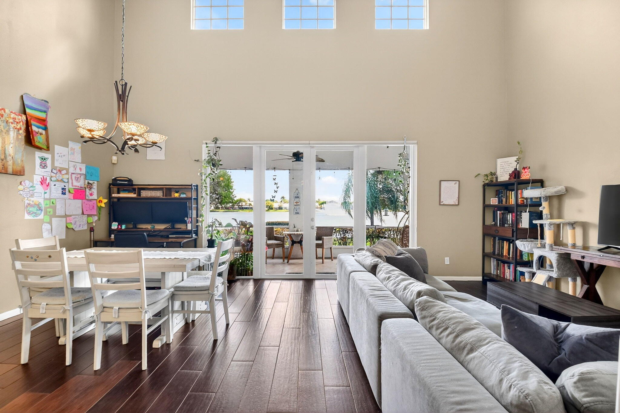 10730 Pelican Wellington, FL 33414