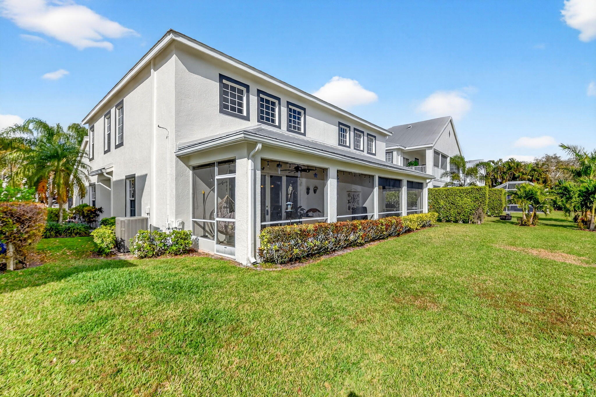 10730 Pelican Wellington, FL 33414