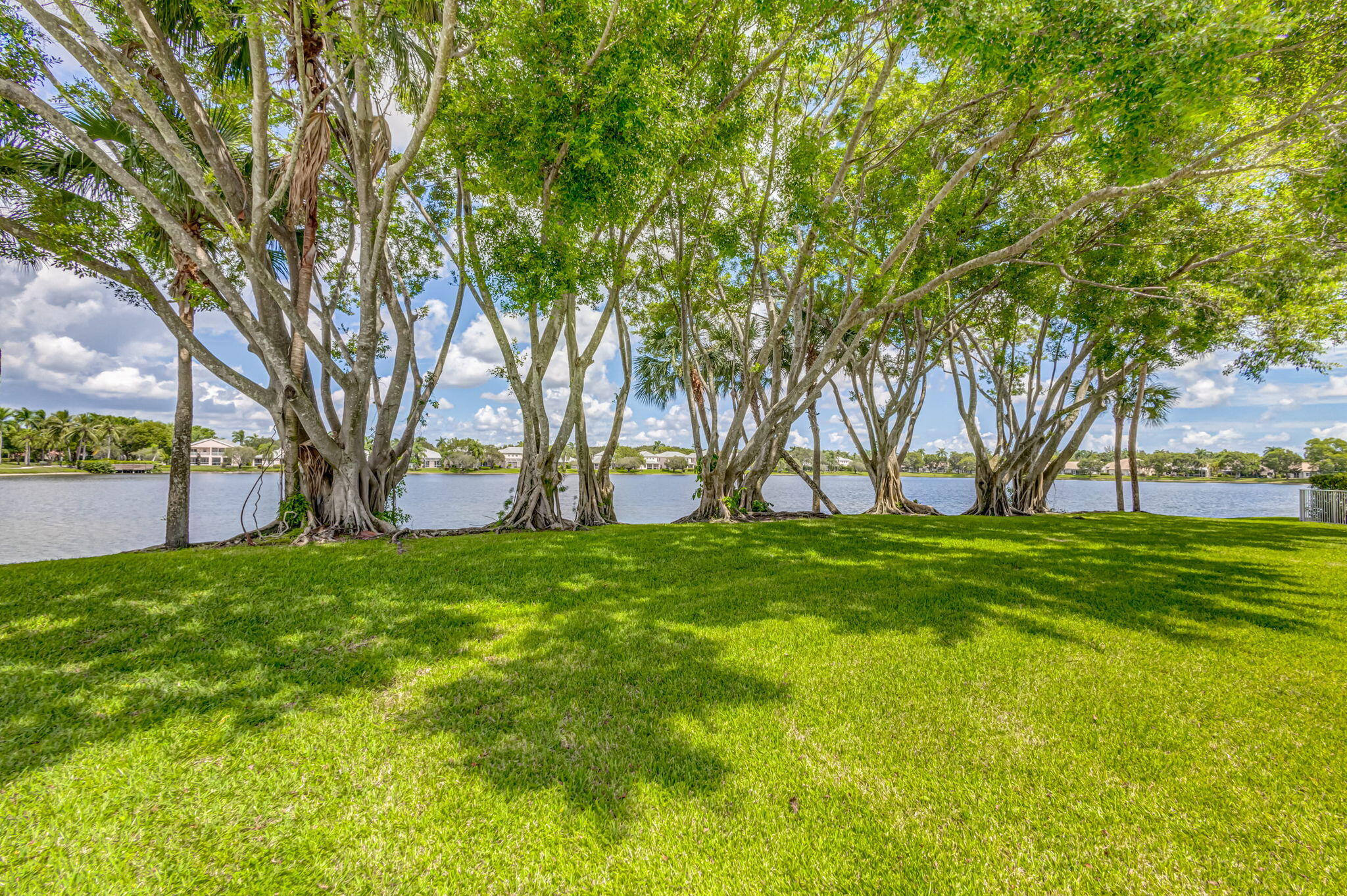 10730 Pelican Wellington, FL 33414