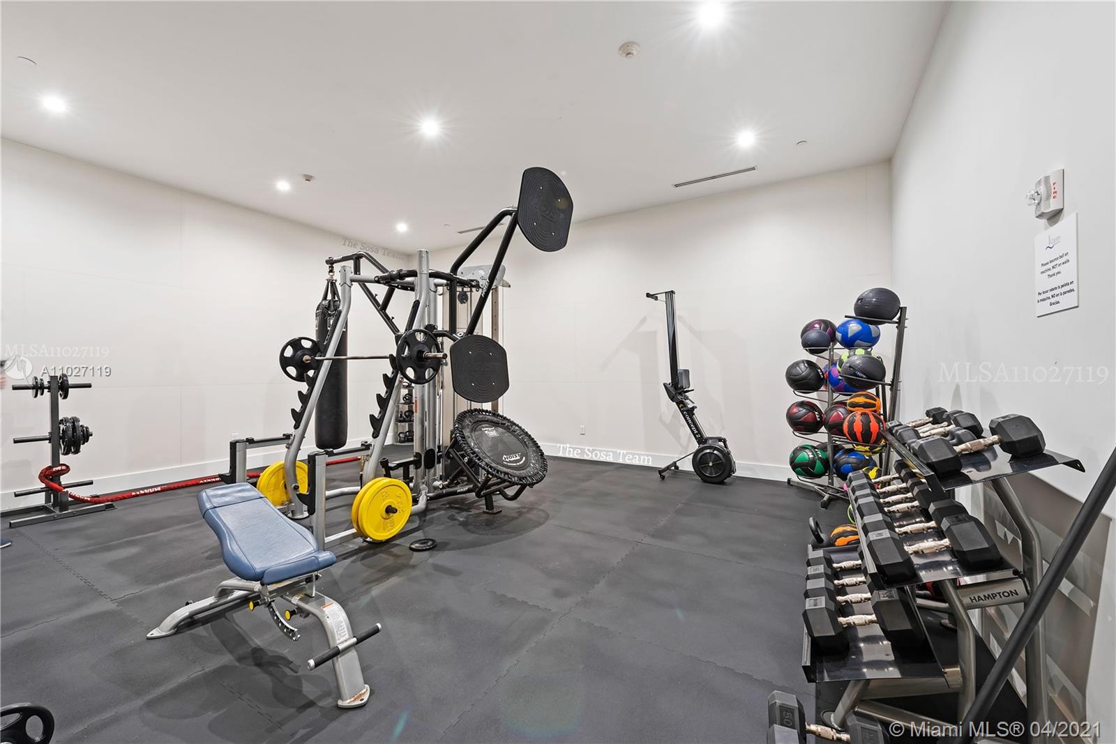 801 Brickell Key Blvd #1504 Miami, FL 33131