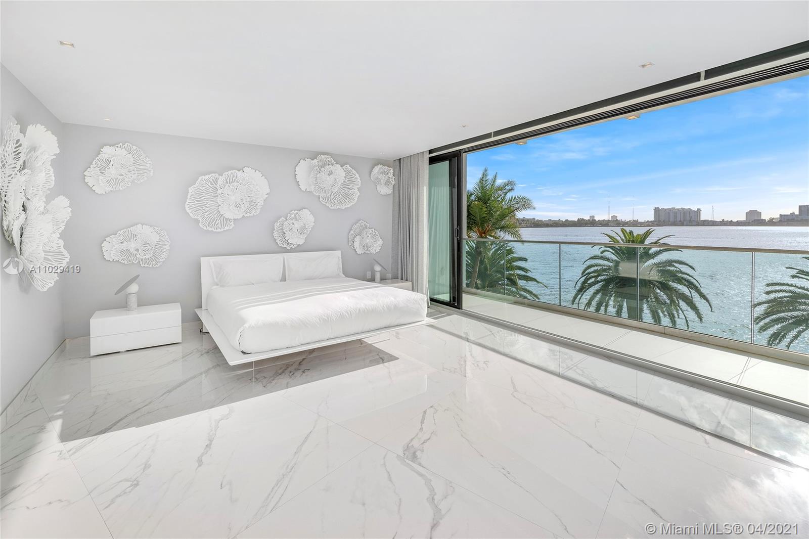 1050-1070 S Shore Dr Miami Beach, FL 33141