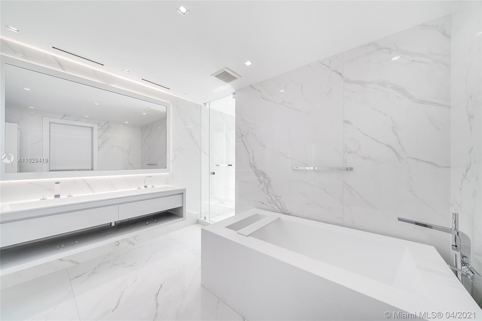 1050-1070 S Shore Dr Miami Beach, FL 33141