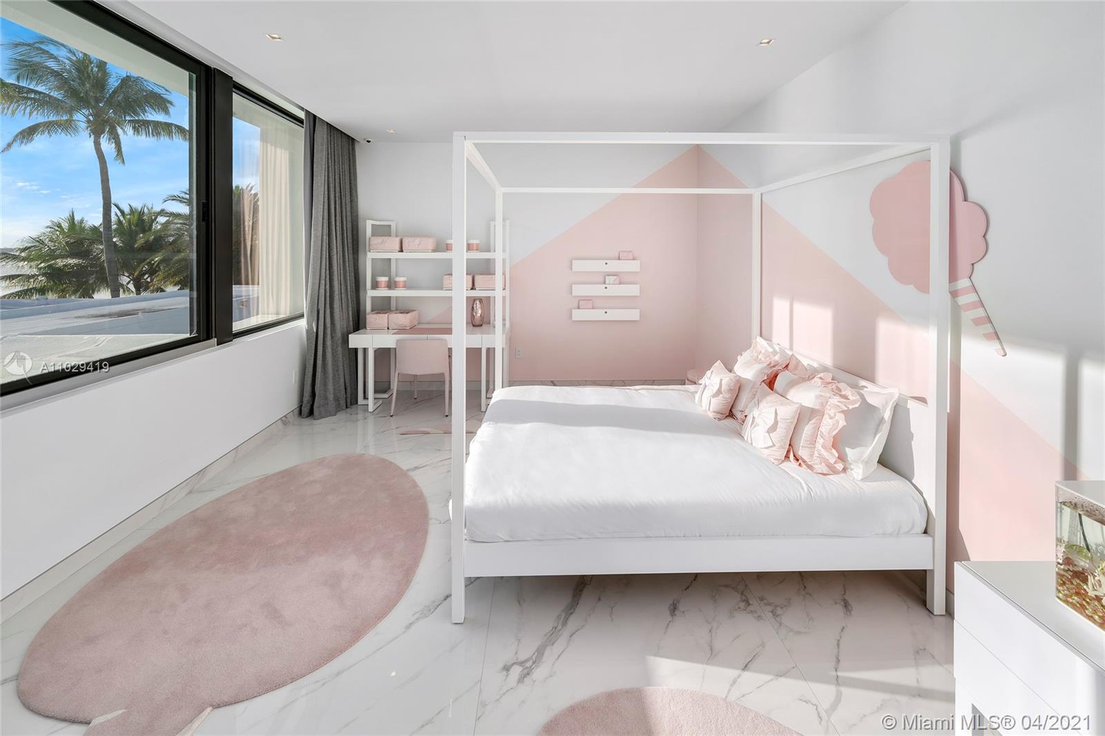 1050-1070 S Shore Dr Miami Beach, FL 33141