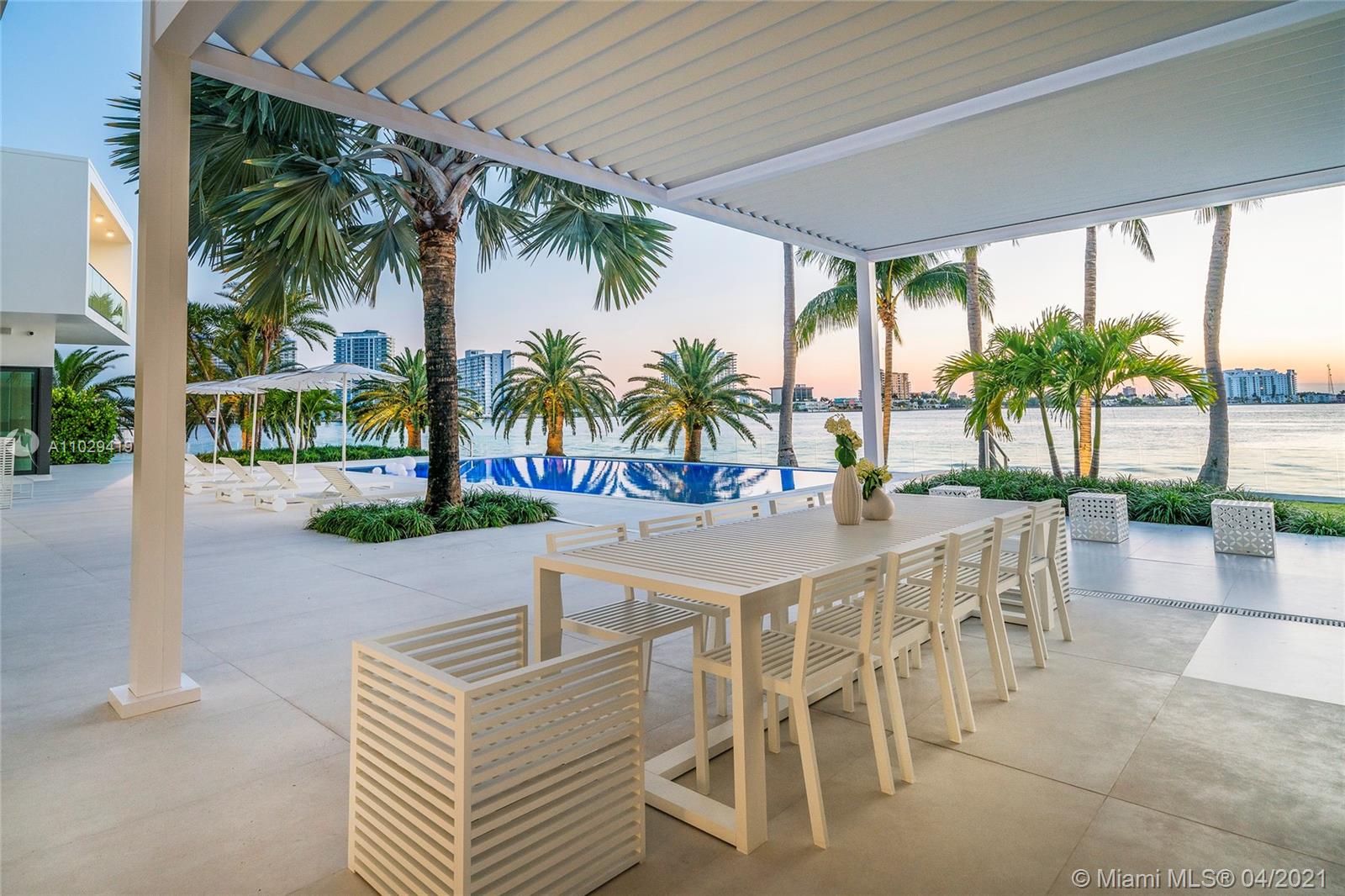 1050-1070 S Shore Dr Miami Beach, FL 33141