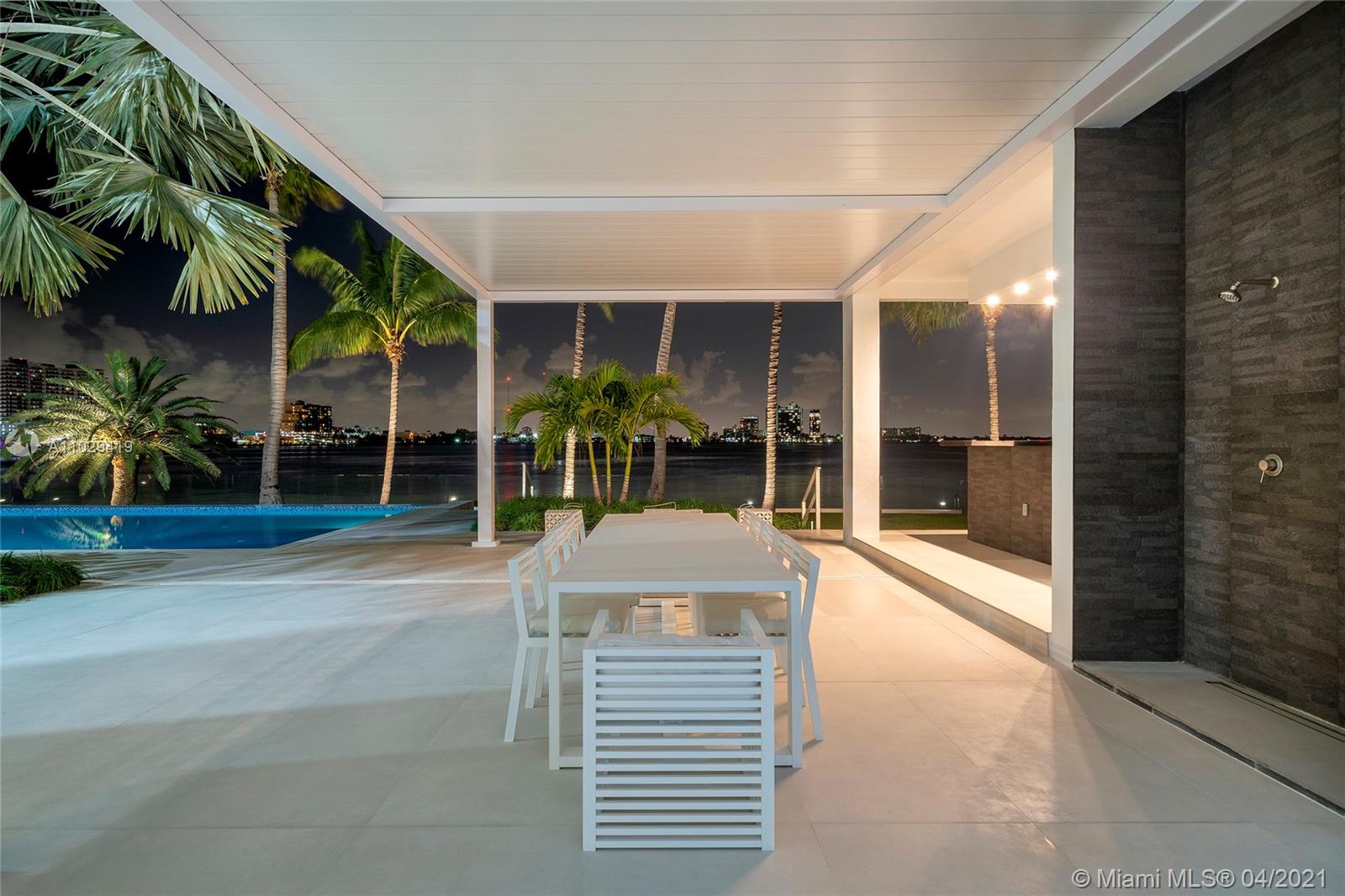 1050-1070 S Shore Dr Miami Beach, FL 33141