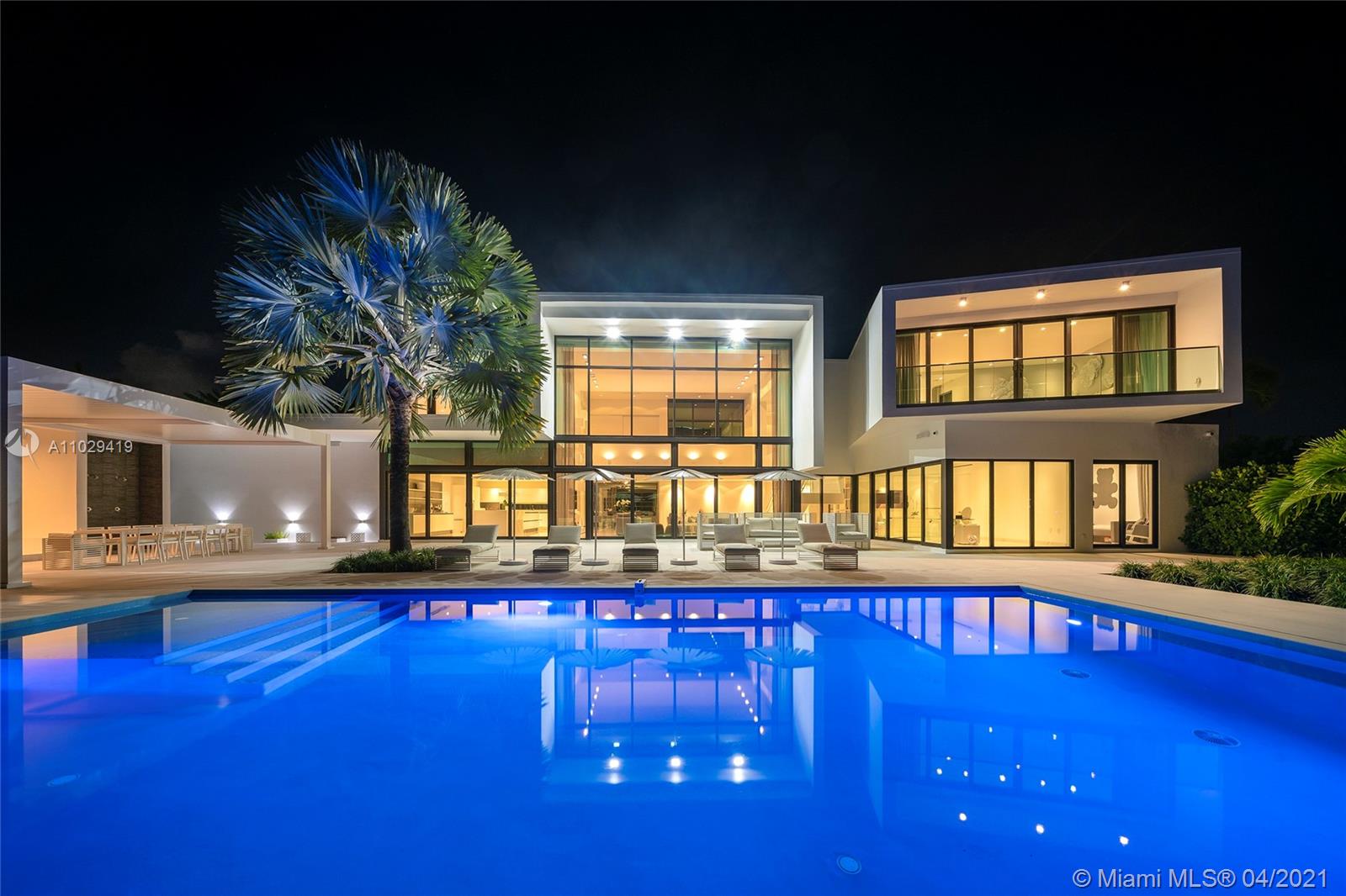 1050-1070 S Shore Dr Miami Beach, FL 33141