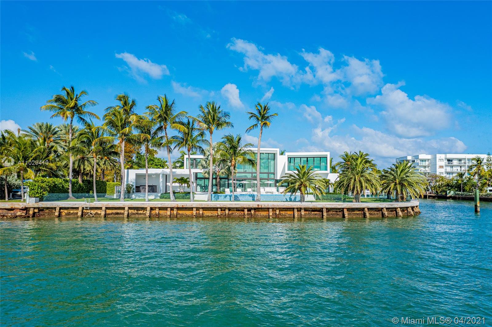 1050-1070 S Shore Dr Miami Beach, FL 33141