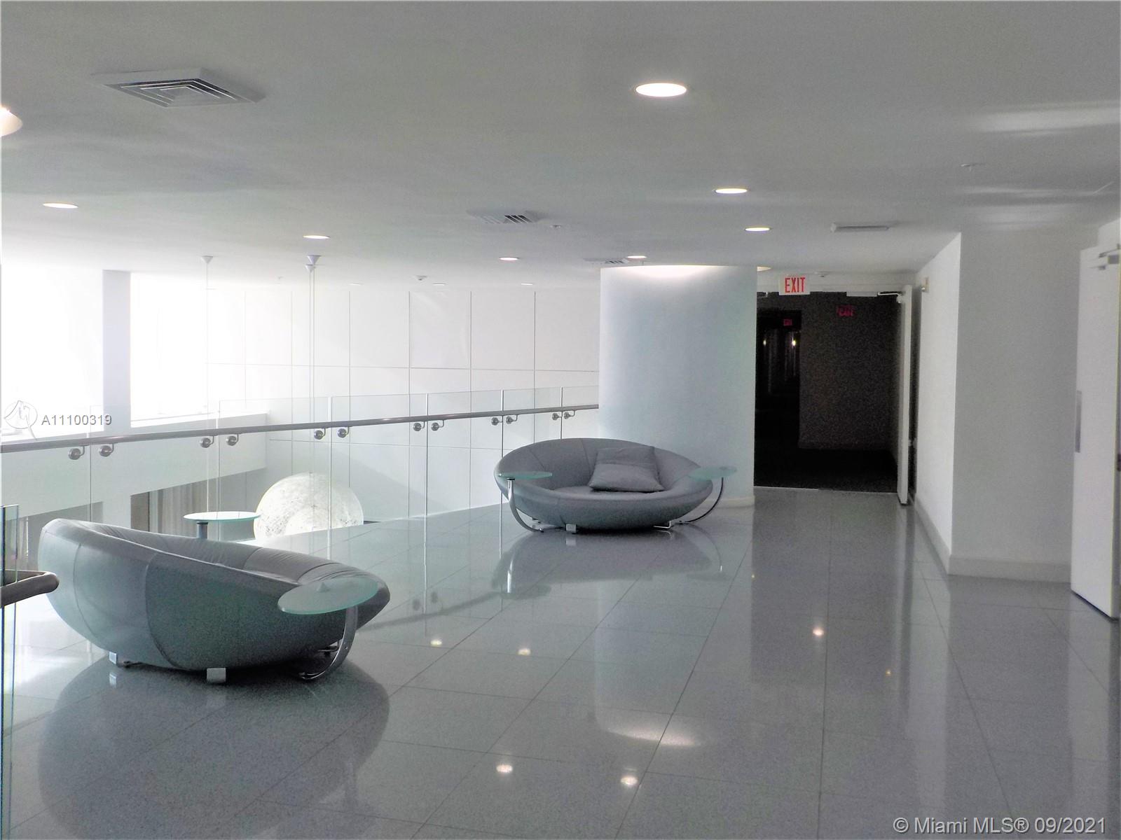 image The Venture15