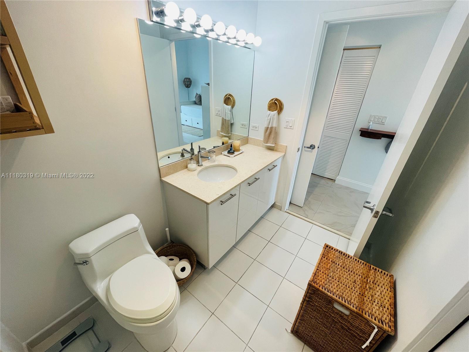 image Midtown 222
