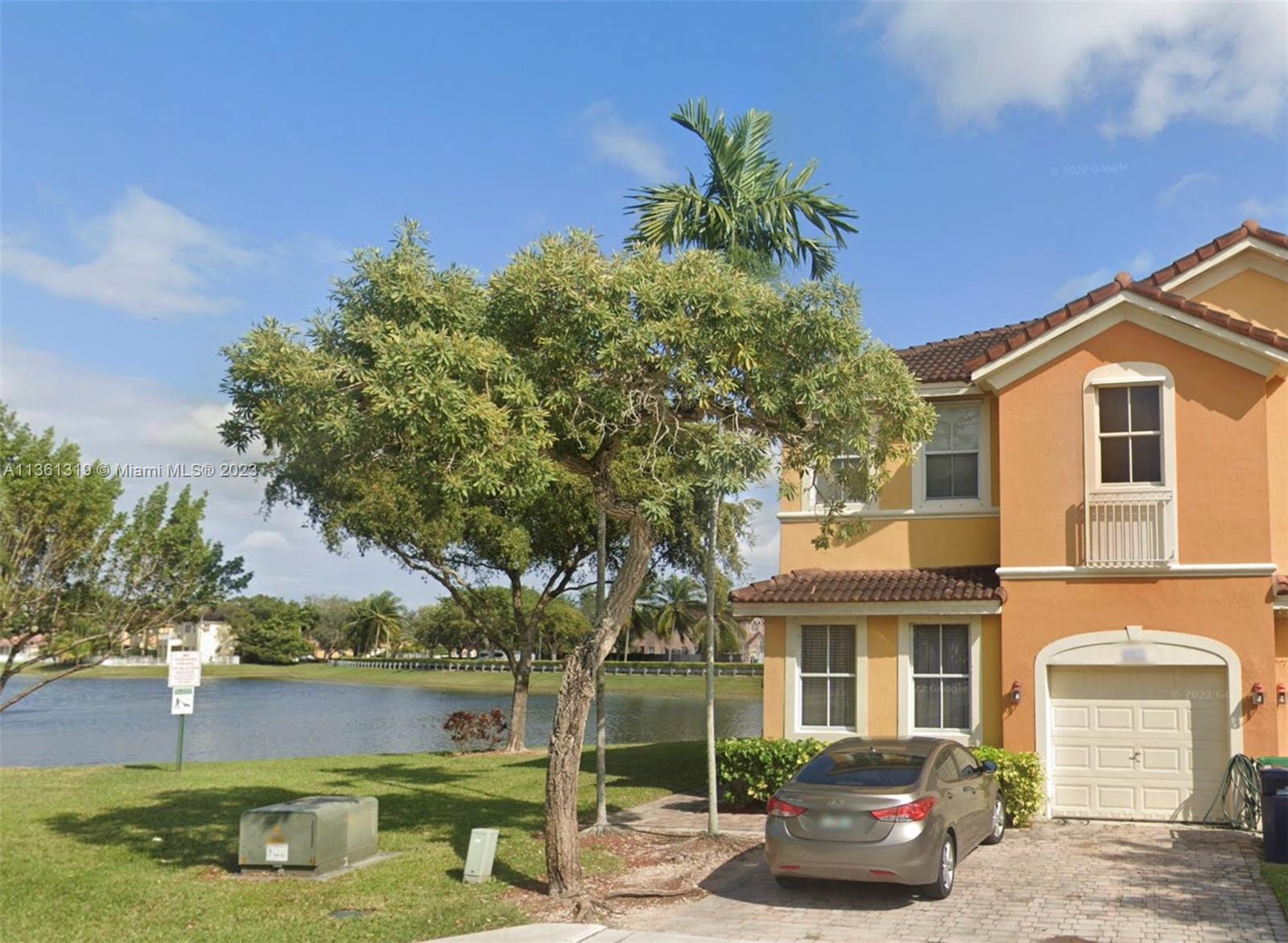 8425 SW 165th Pl #8425