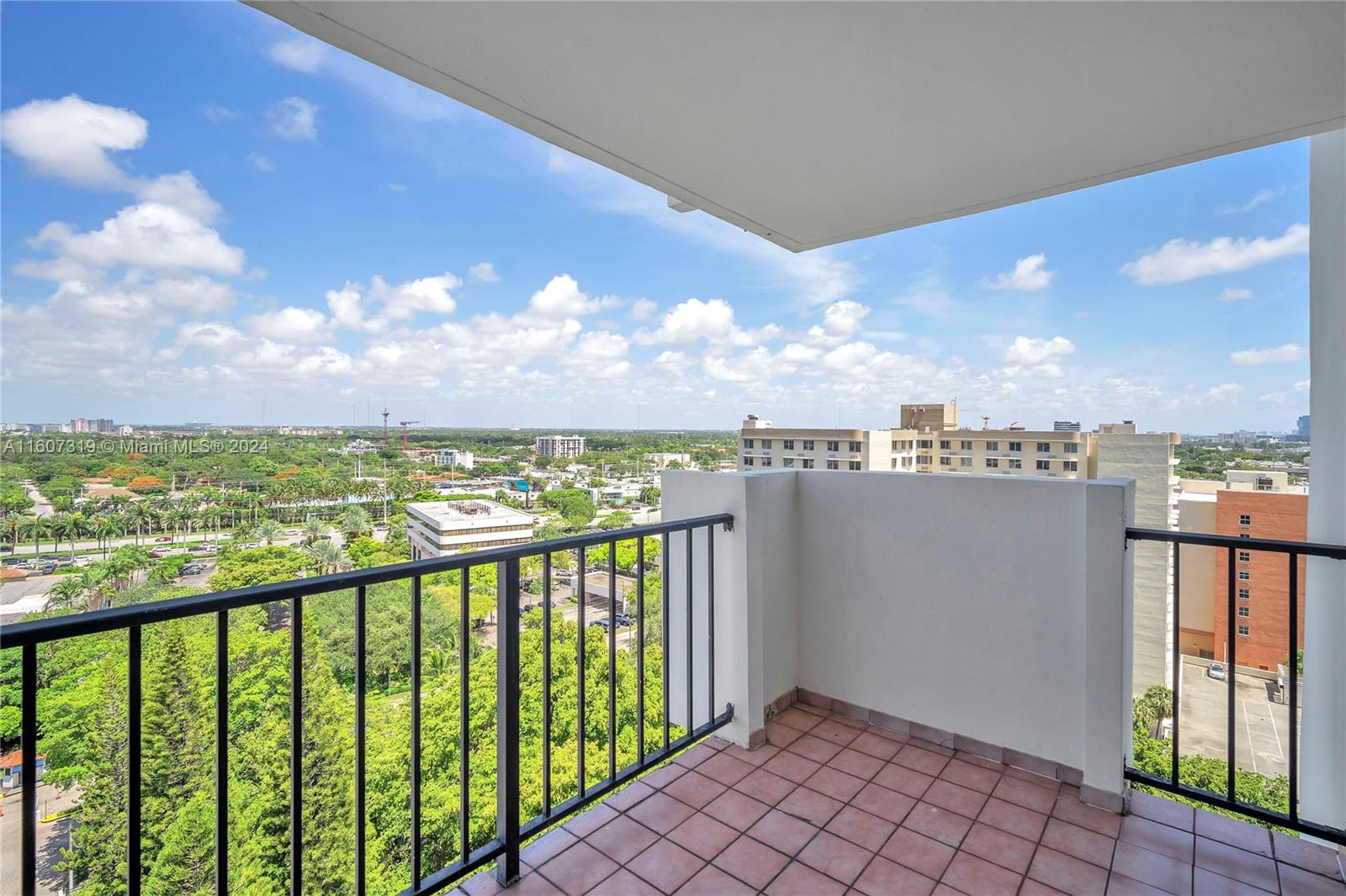 2780 NE 183rd St #1601,Aventura, FL 33160