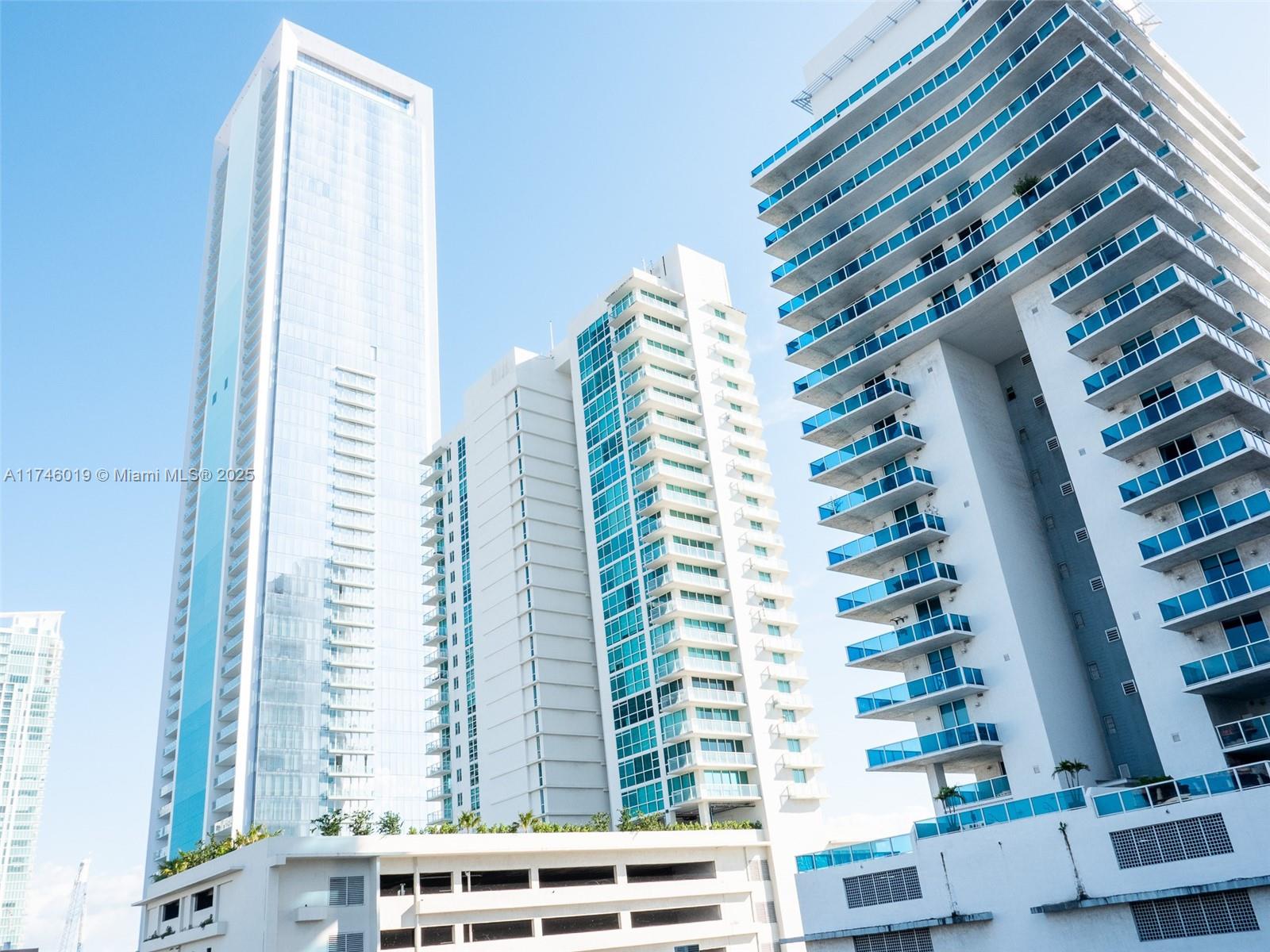 image LA PIAZZA NAVONA CONDO15