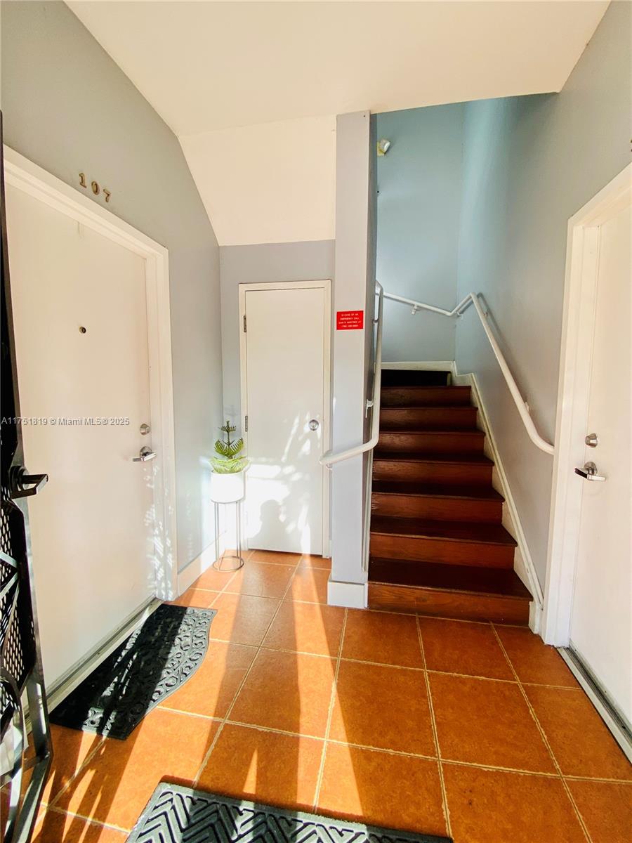 200 Azure Way Miami Springs, FL 33166