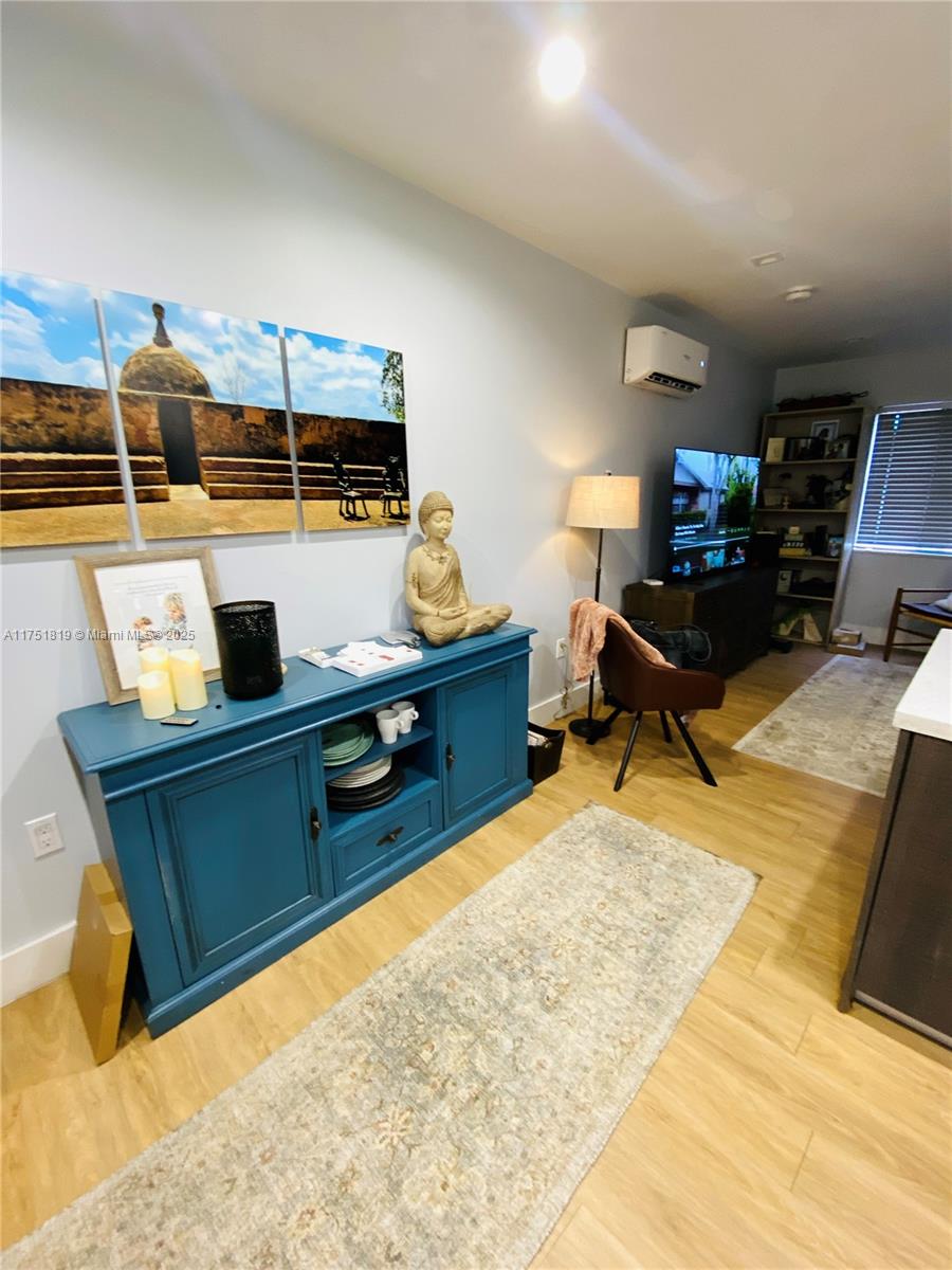 200 Azure Way Miami Springs, FL 33166