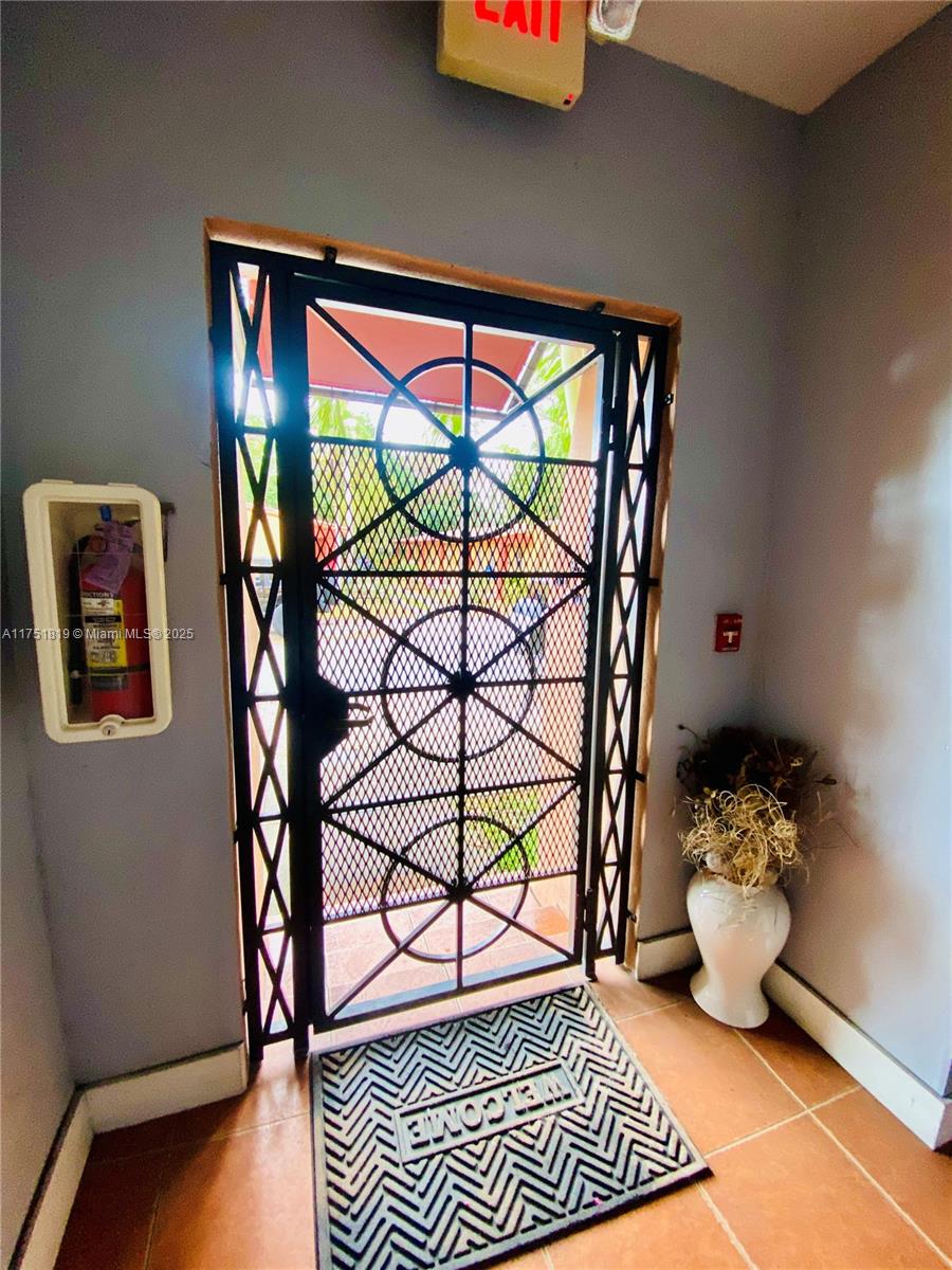 200 Azure Way Miami Springs, FL 33166