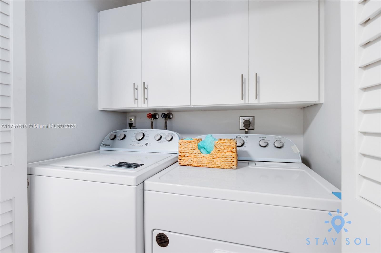 328 Missouri St #. Hollywood, FL 33019