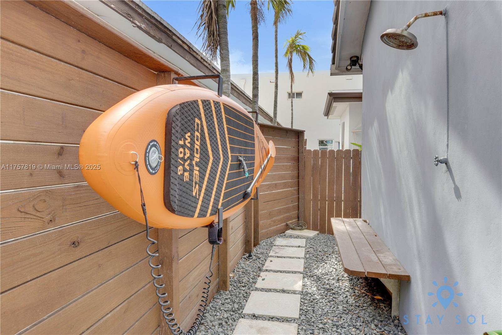 328 Missouri St #. Hollywood, FL 33019