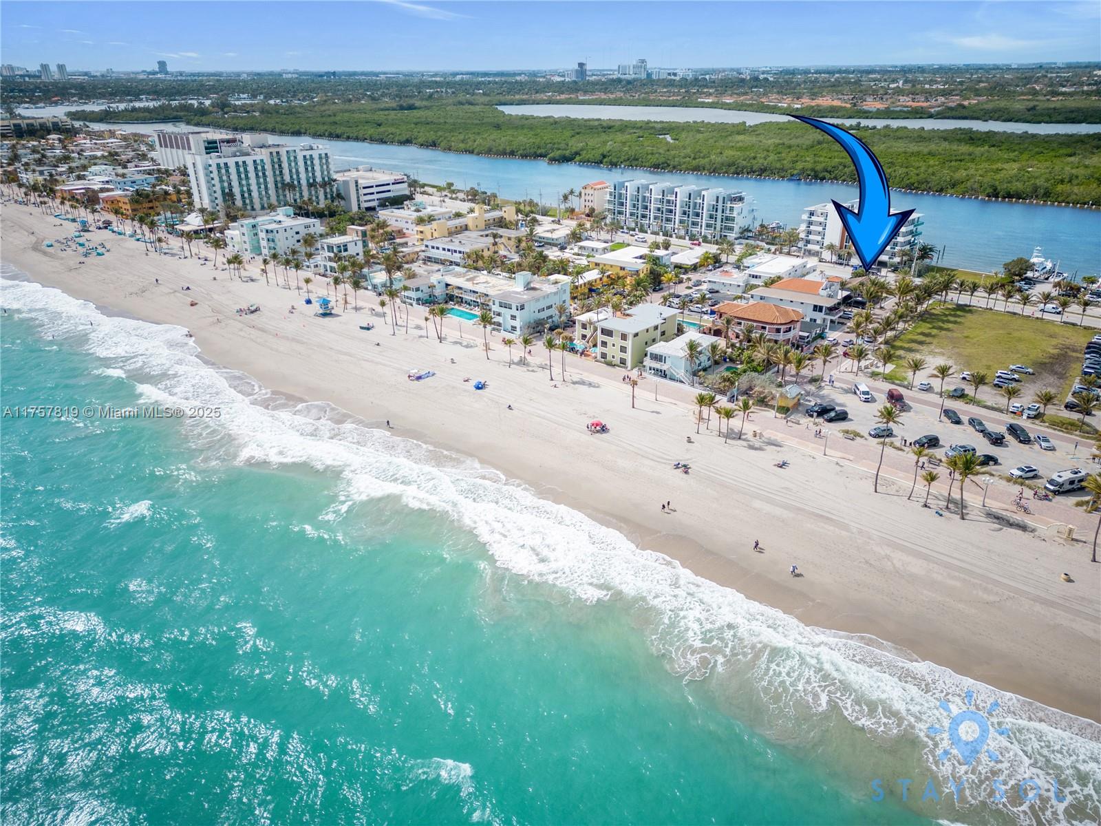 328 Missouri St #. Hollywood, FL 33019