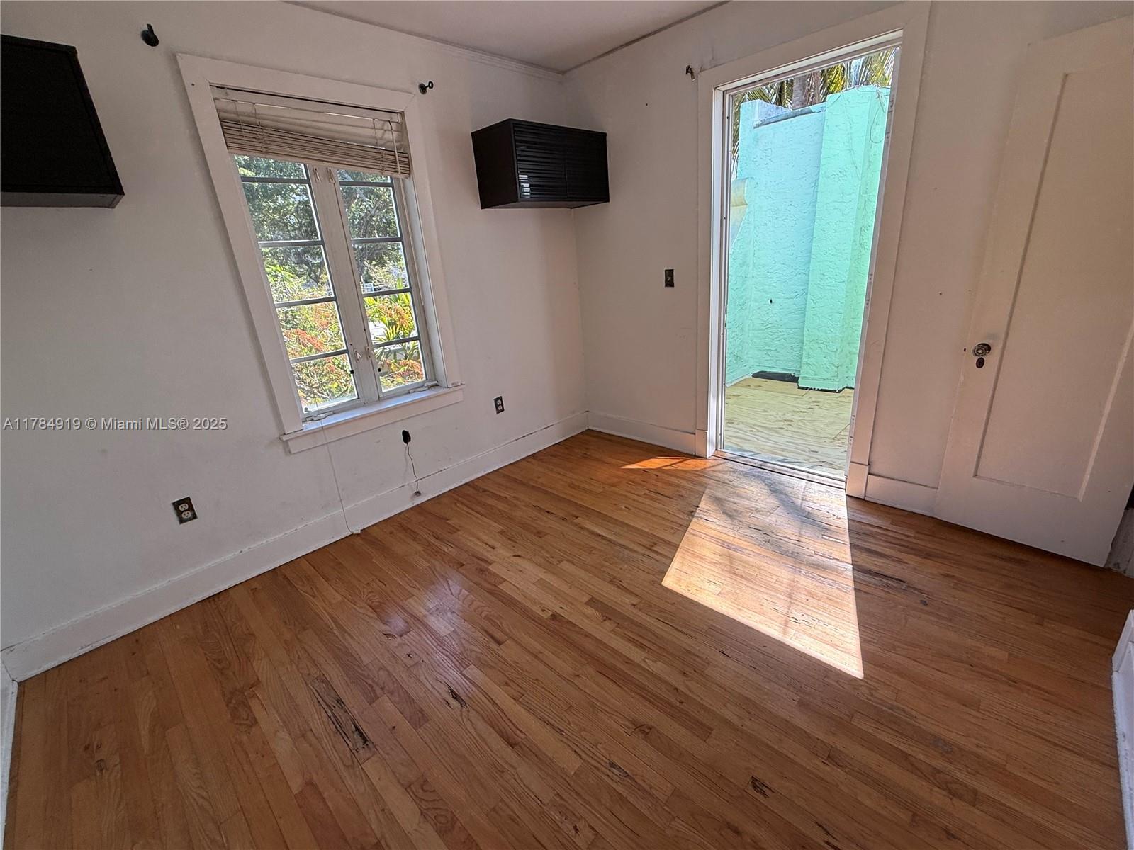 1722 Jefferson Ave Miami Beach, FL 33139