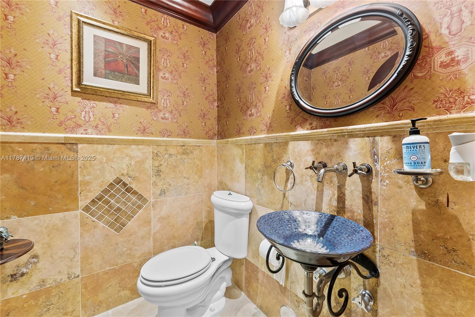 609 2nd Key Dr Fort Lauderdale, FL 33304