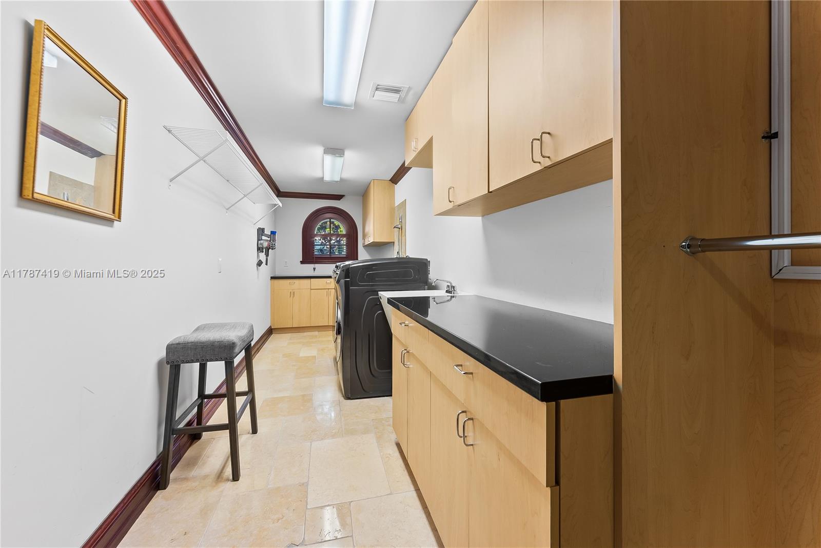 609 2nd Key Dr Fort Lauderdale, FL 33304