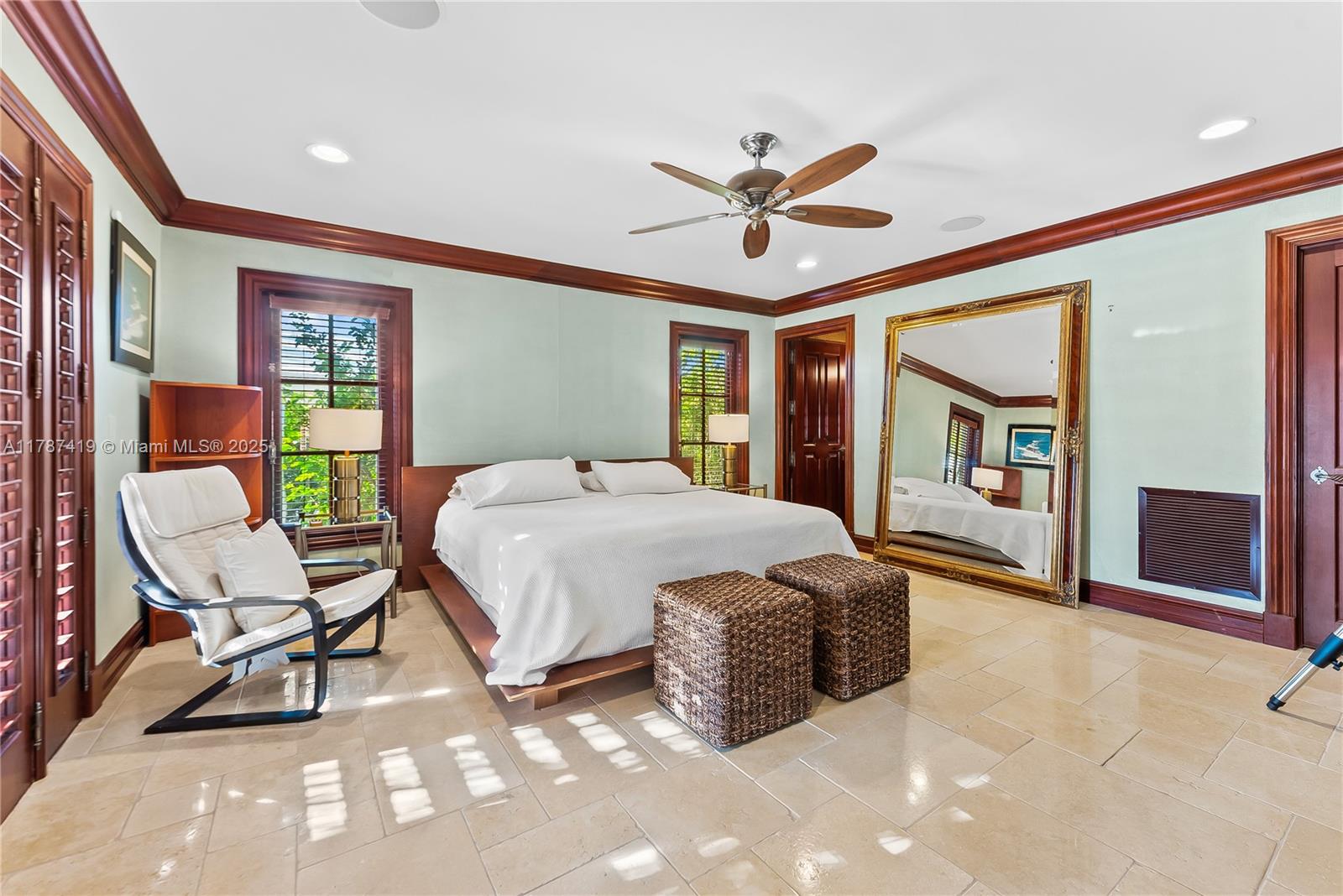 609 2nd Key Dr Fort Lauderdale, FL 33304